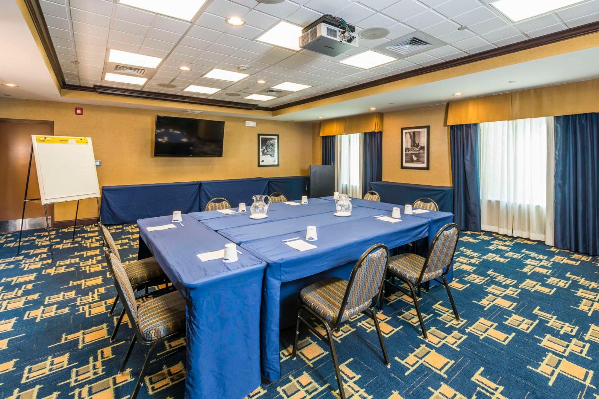Hotel Hampton & South - Bartram Park