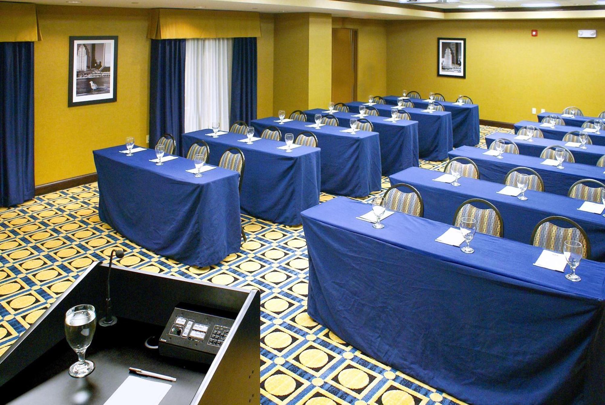 Hotel Hampton & South - Bartram Park