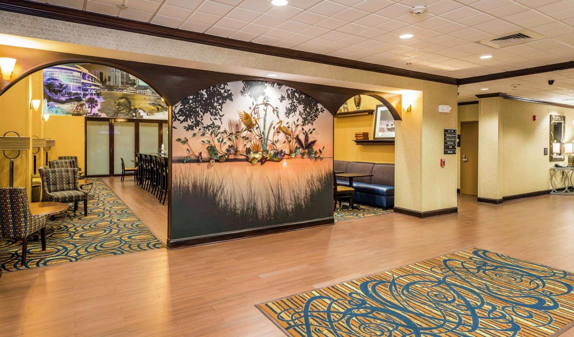 Hampton & South - Bartram Park Hotel