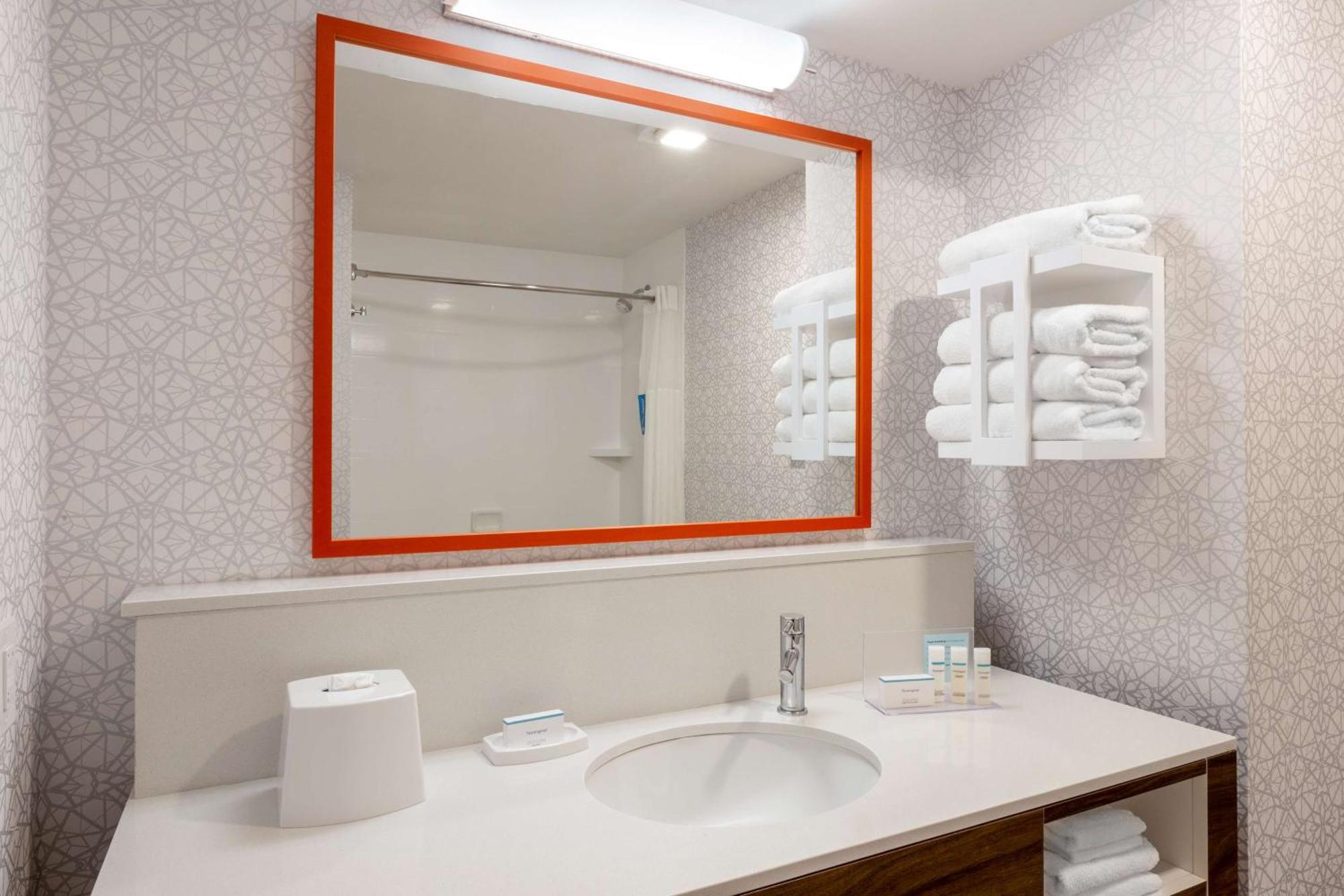 Hampton Commercial Boulevard-fort Lauderdale Hotel 3*