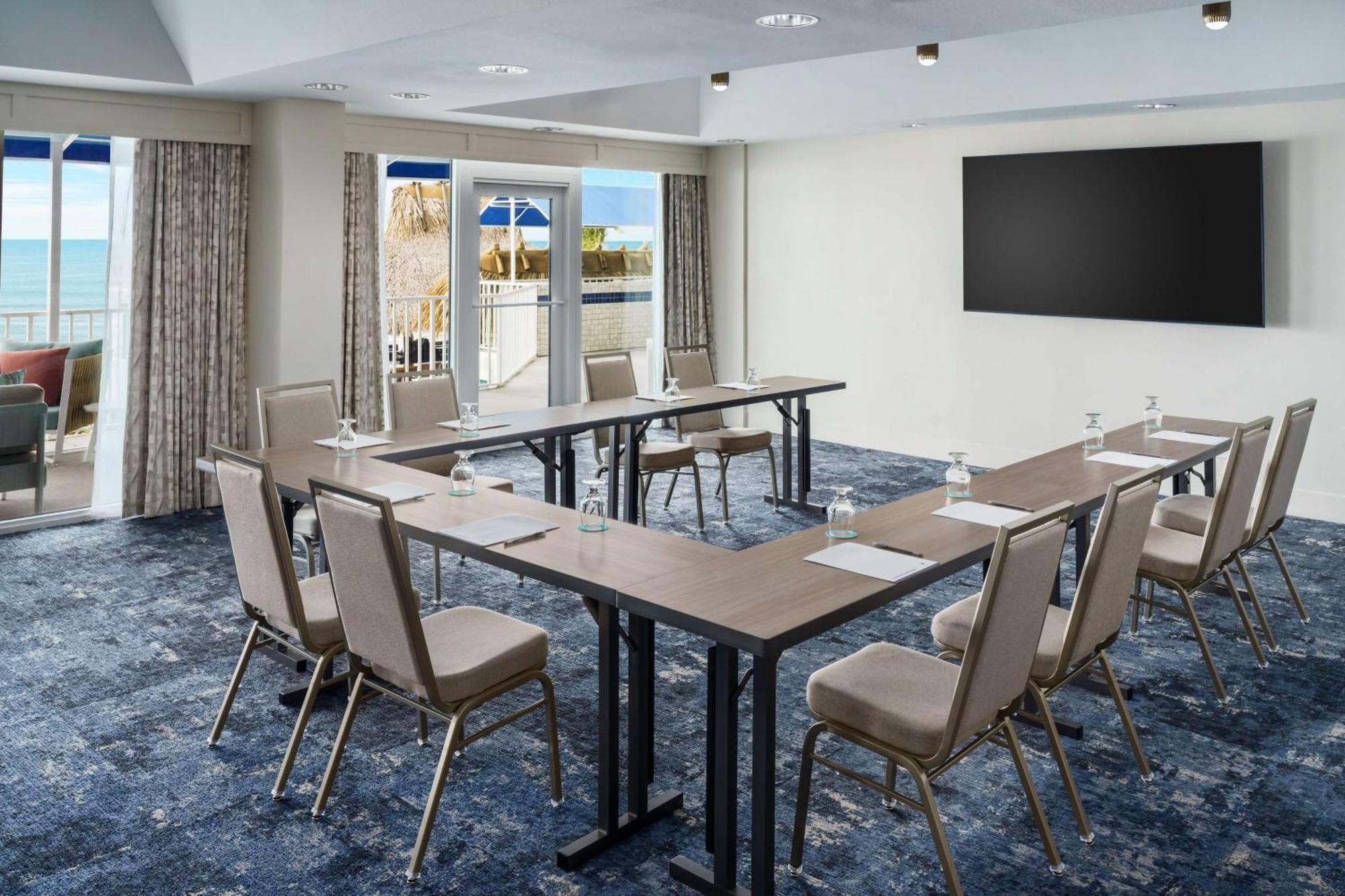 Resort Doubletree By Hilton Tampa Bay - North Redington 3*