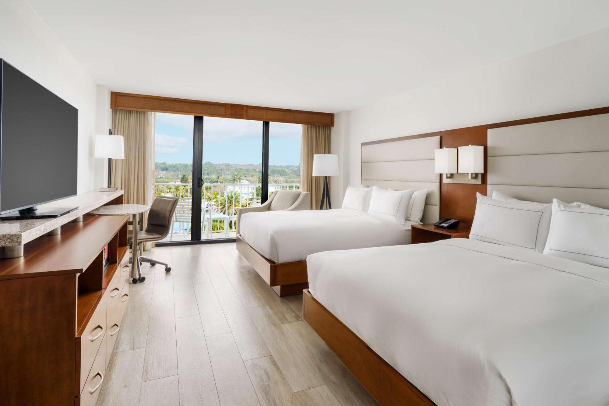 Resort Doubletree By Hilton Tampa Bay - North Redington St. Pete Beach