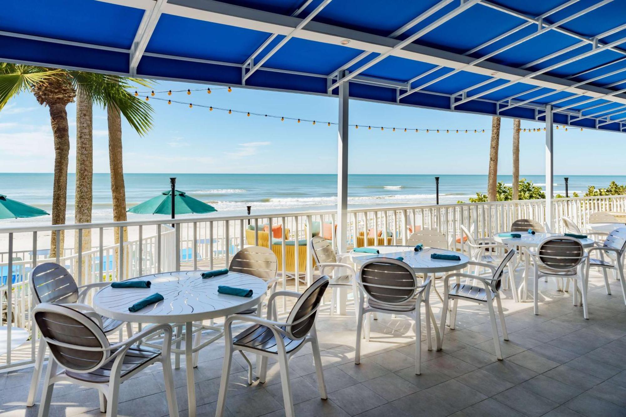Doubletree By Hilton Tampa Bay - North Redington Resort