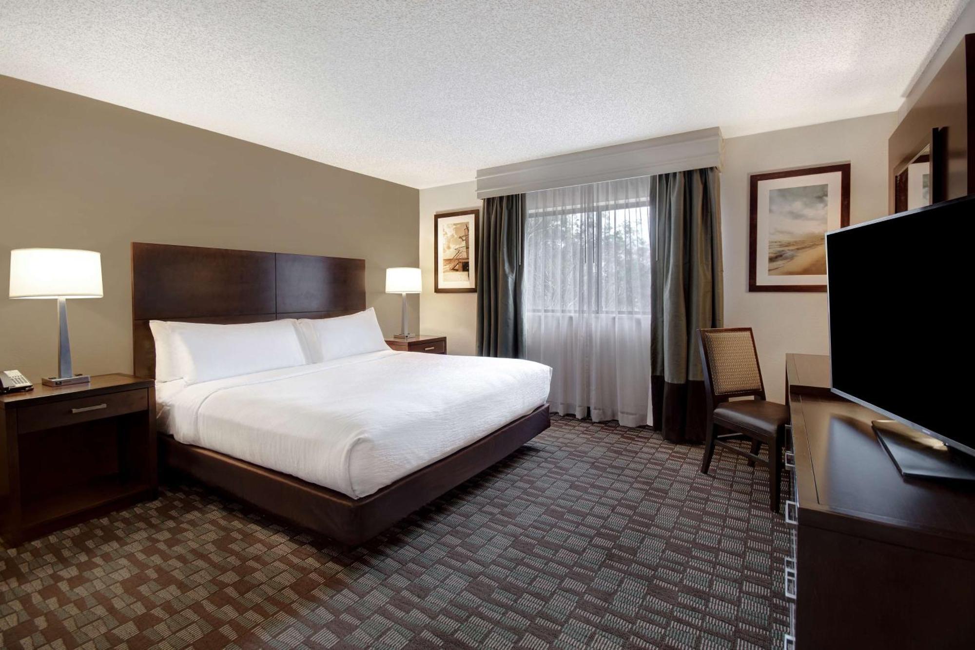 Embassy By Hilton Baymeadows Hotel