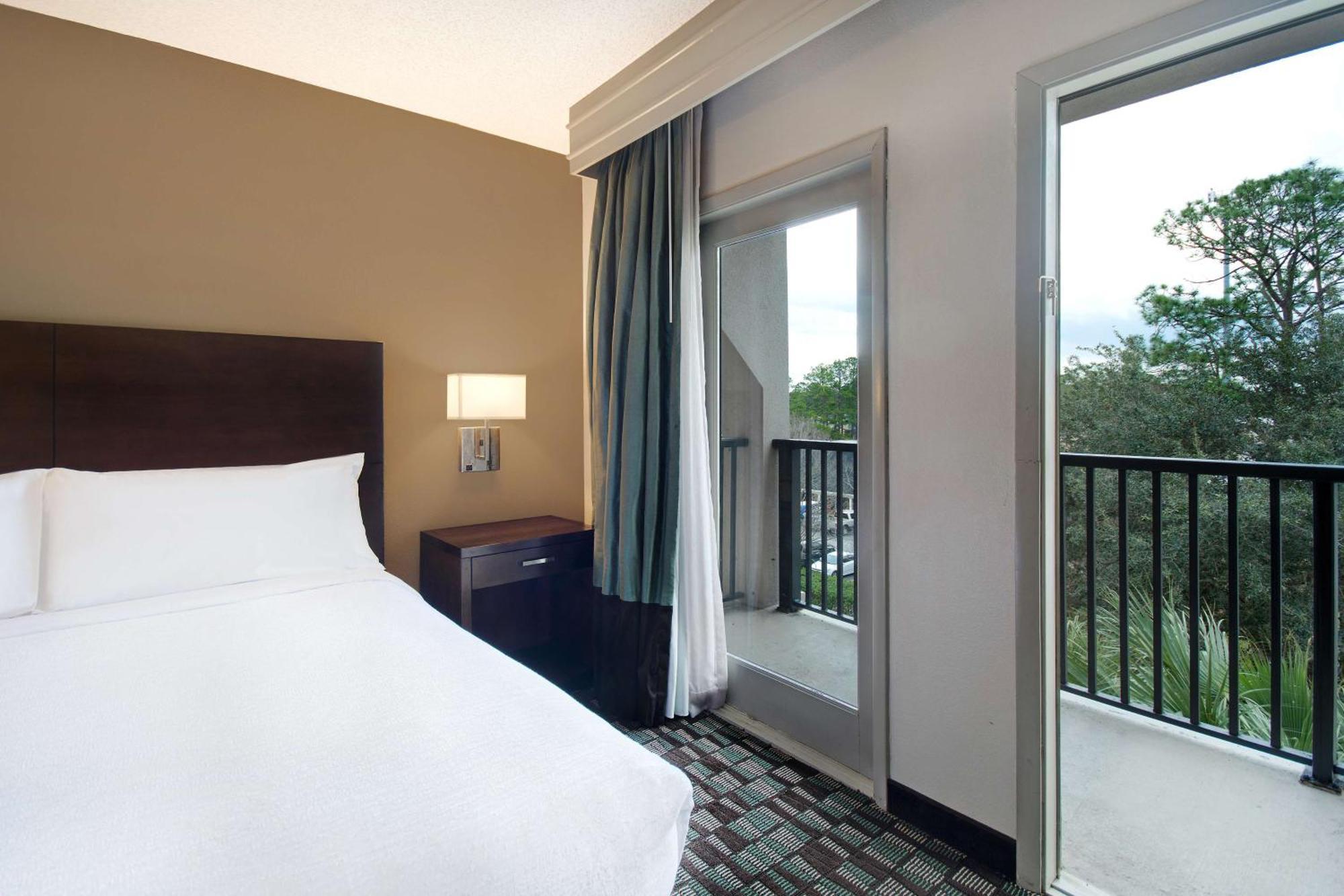 Embassy By Hilton Baymeadows Hotel 3*