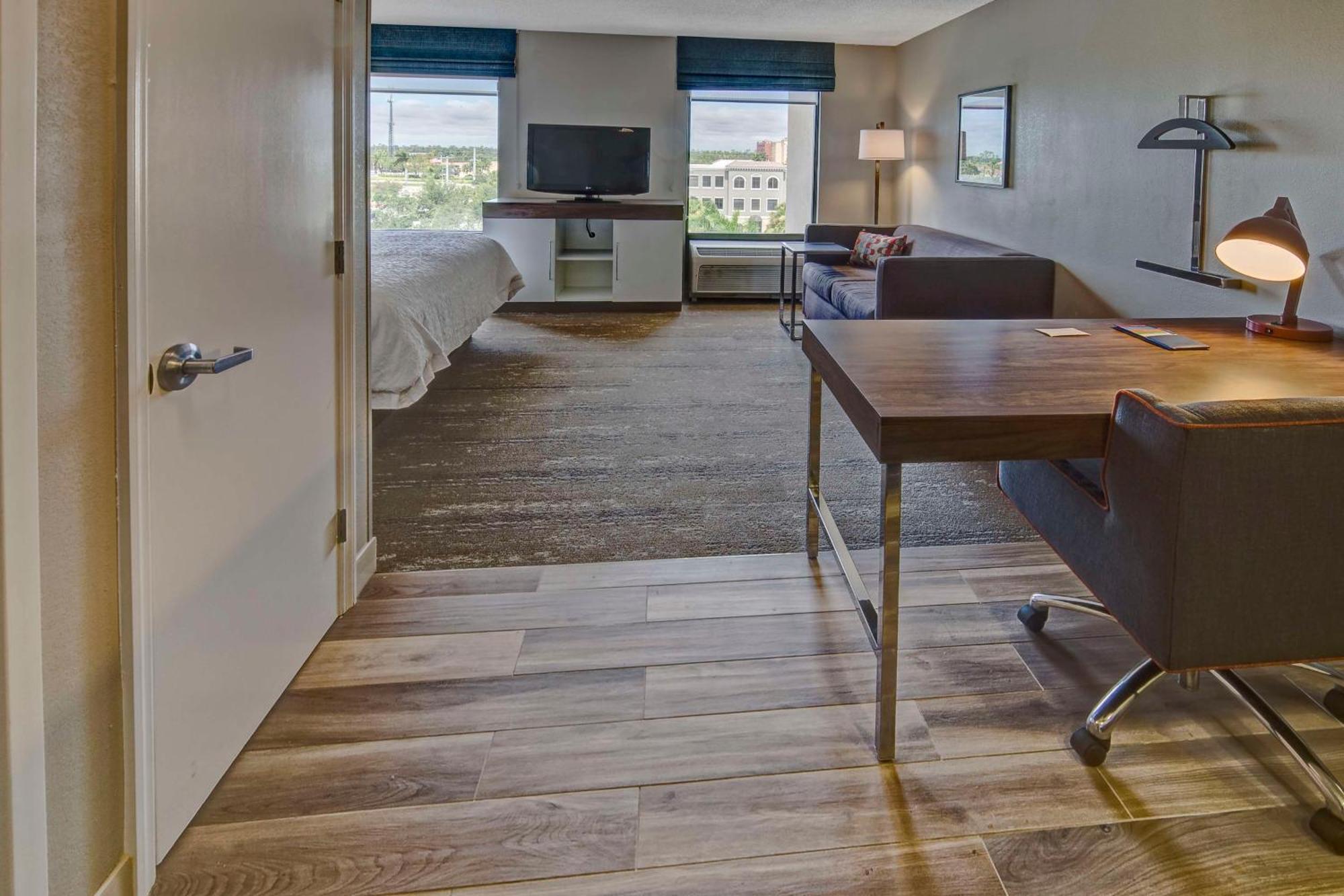 Hotel Hampton & Myers Estero