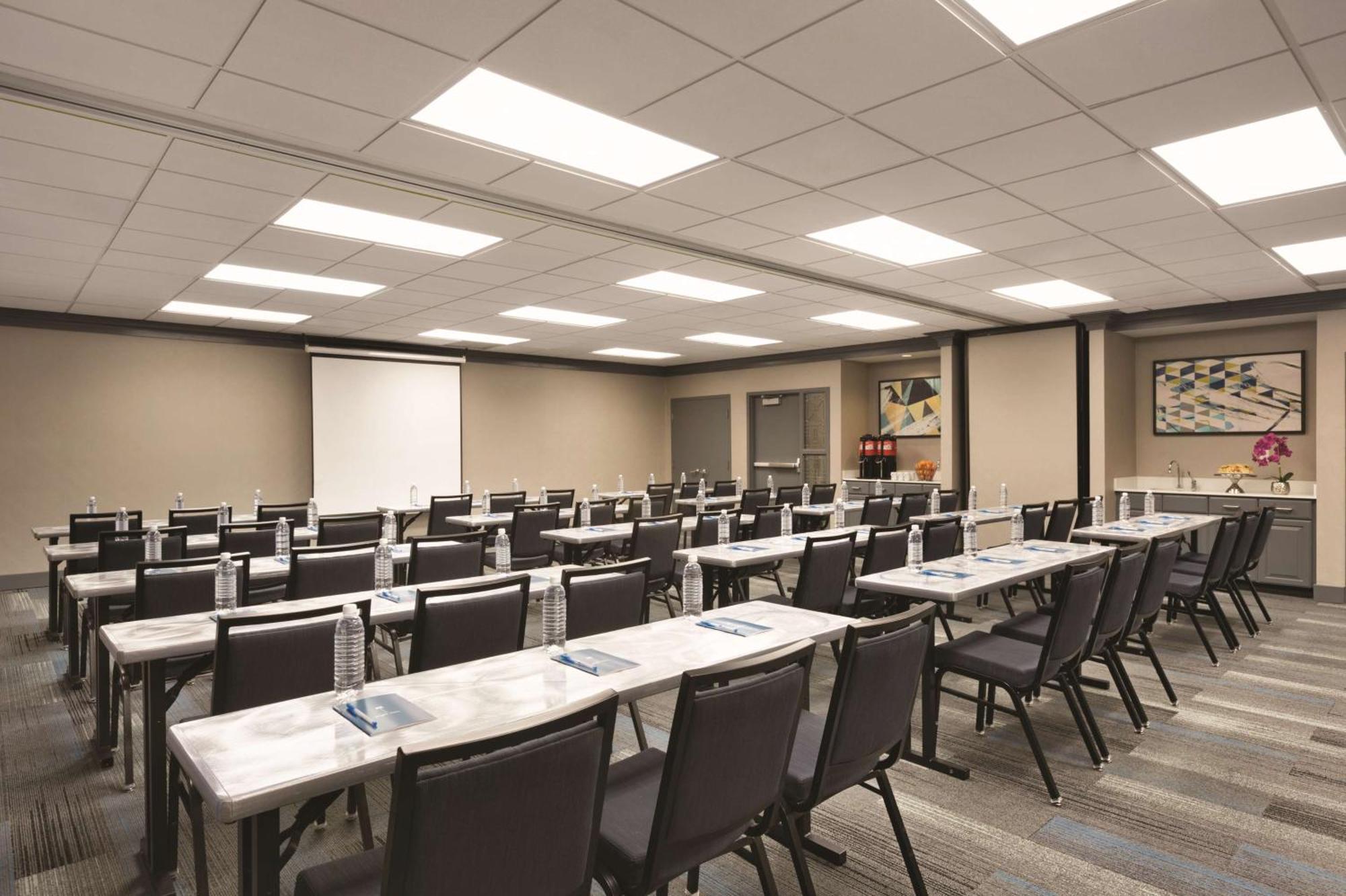 Hyatt House Miami Airport Hotel