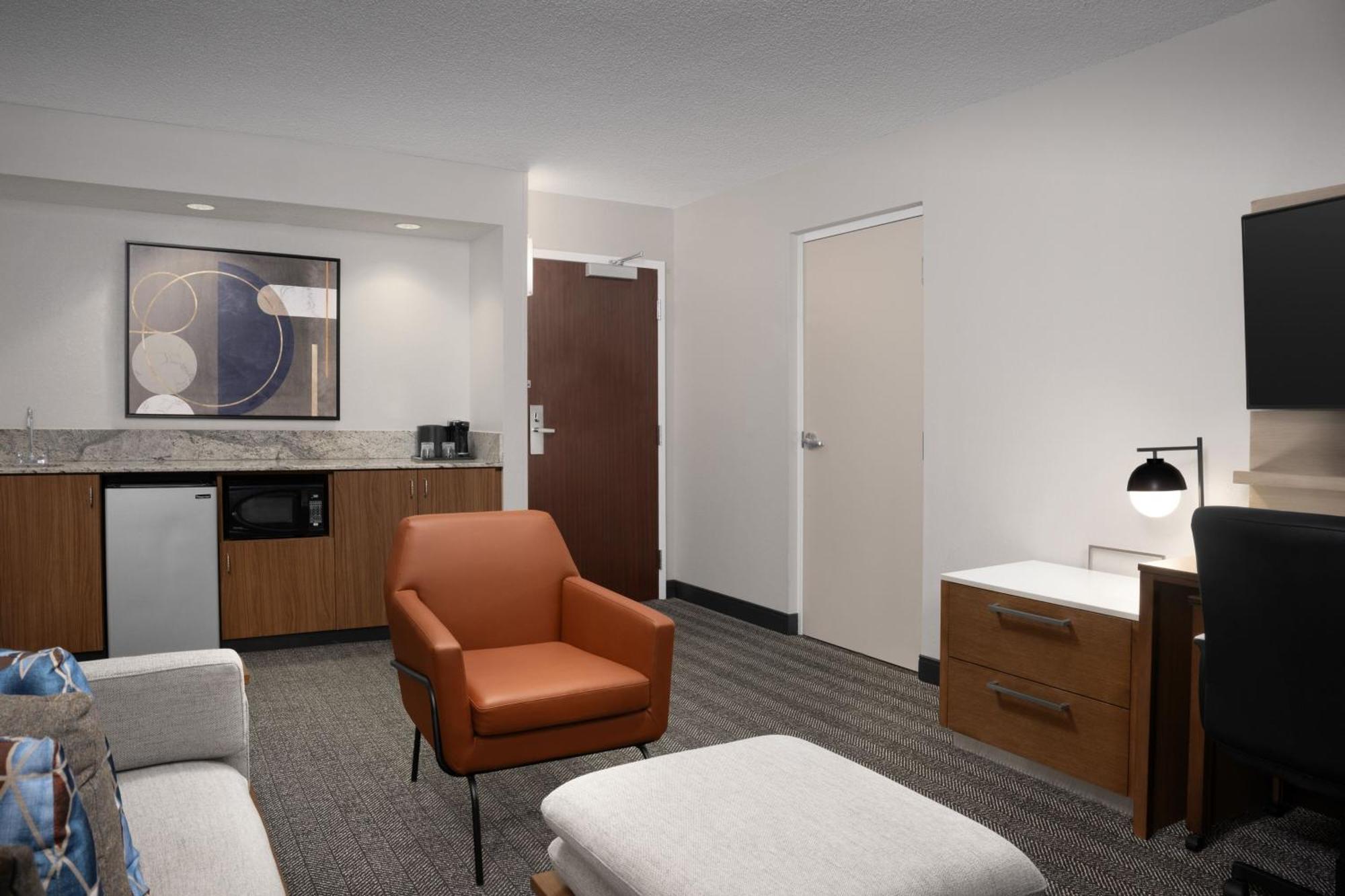 Courtyard By Marriott Orlando East/ucf Area Hotel Alafaya