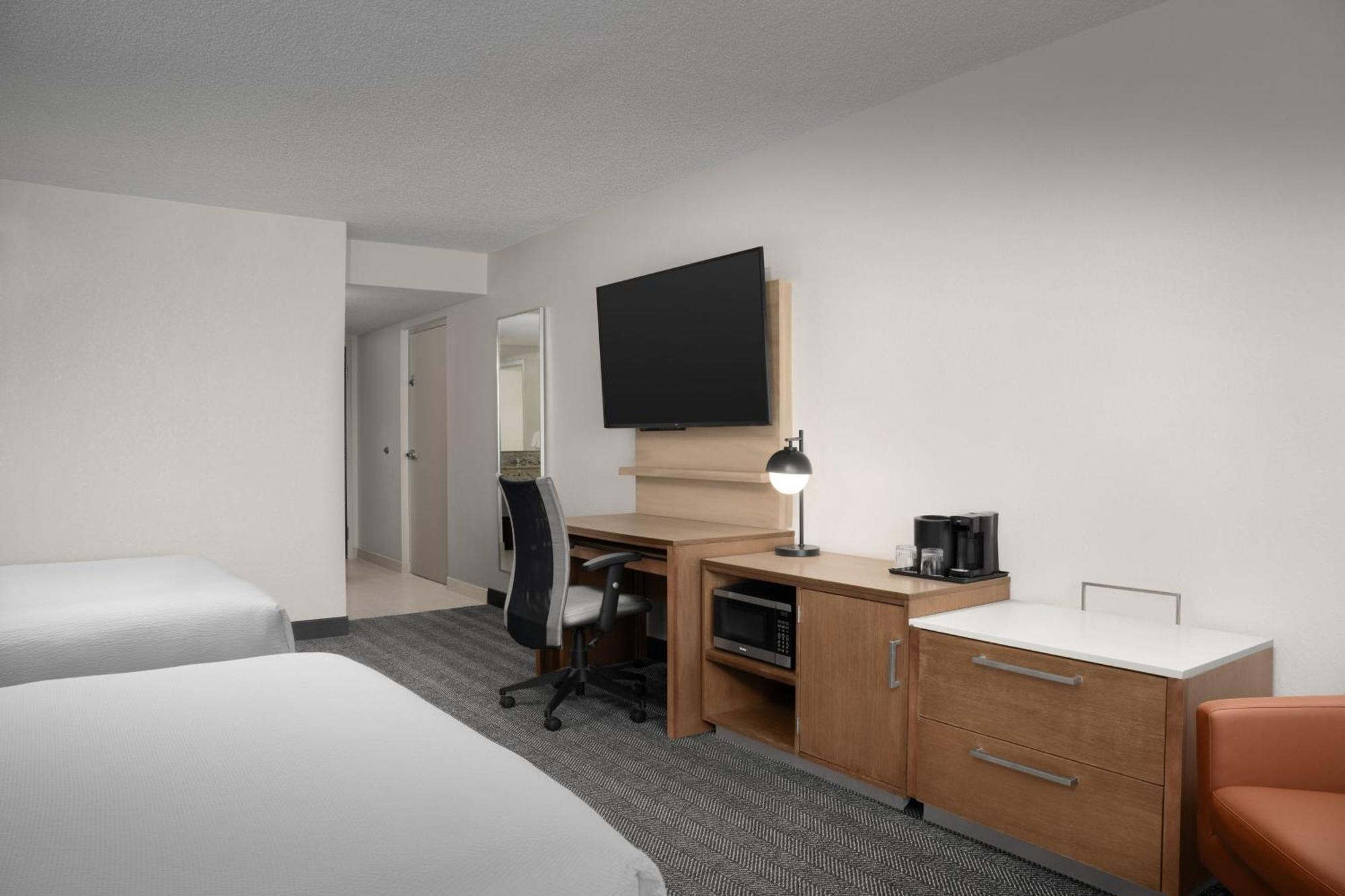 Courtyard By Marriott Orlando East/ucf Area 3*