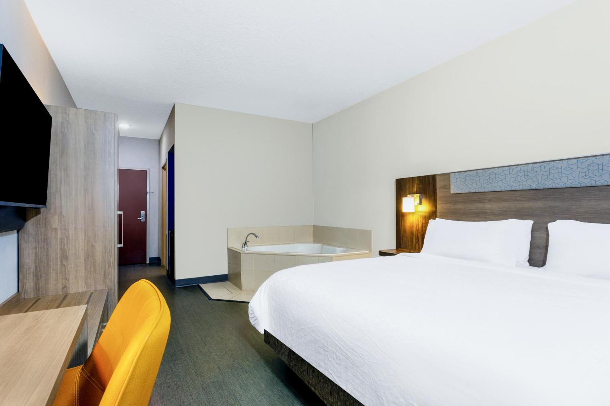 Express & - Mayport / By Ihg 2* Jacksonville