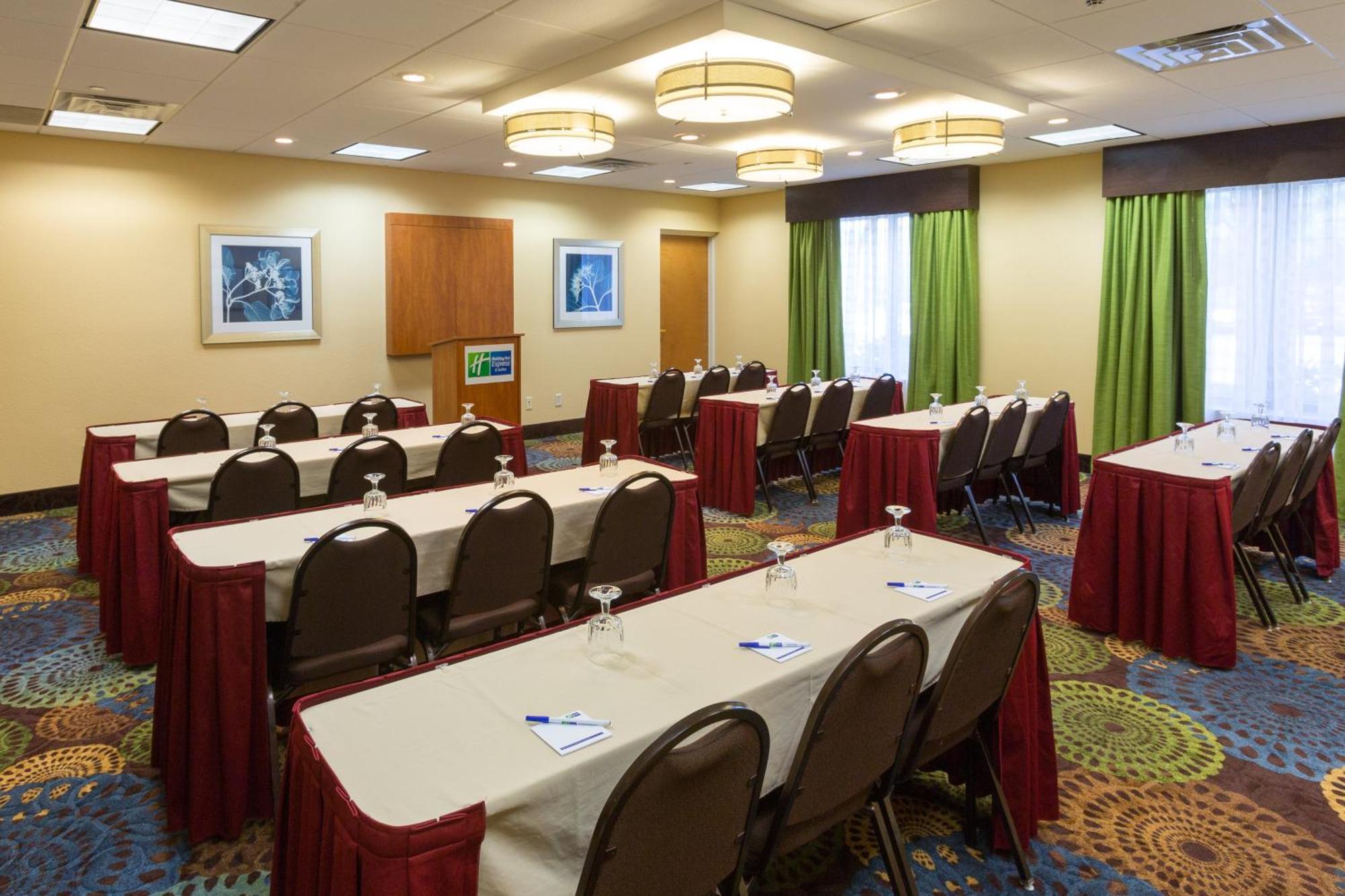 Hotel Express & Airport By Ihg Jacksonville