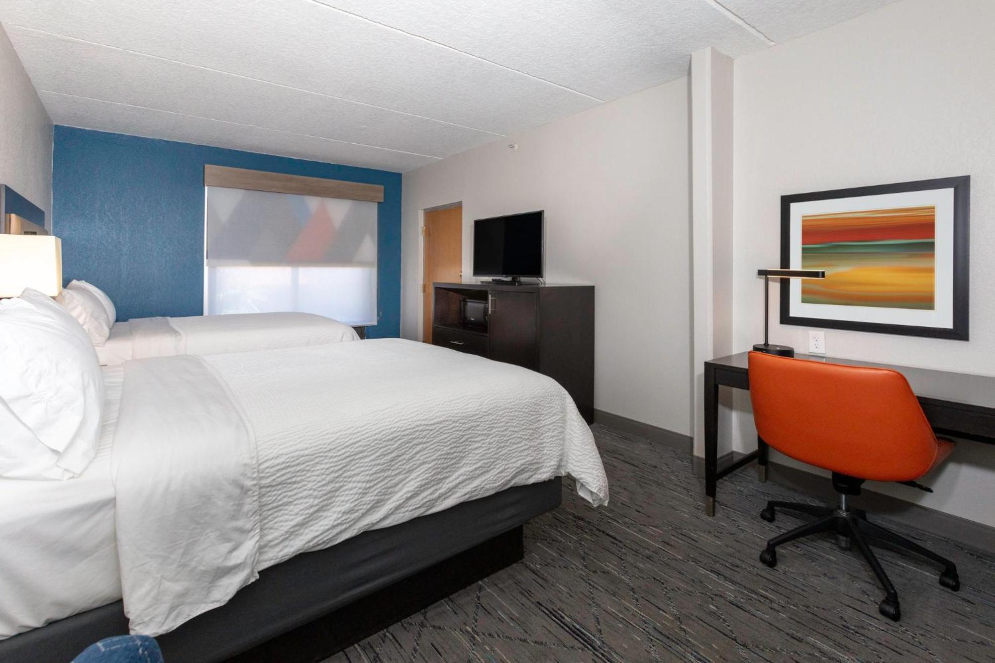 Express & Airport By Ihg Hotel