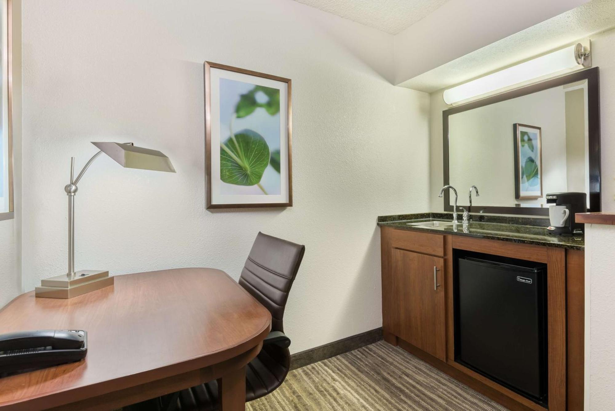 Hyatt Place Ft. Lauderdale/plantation 3*