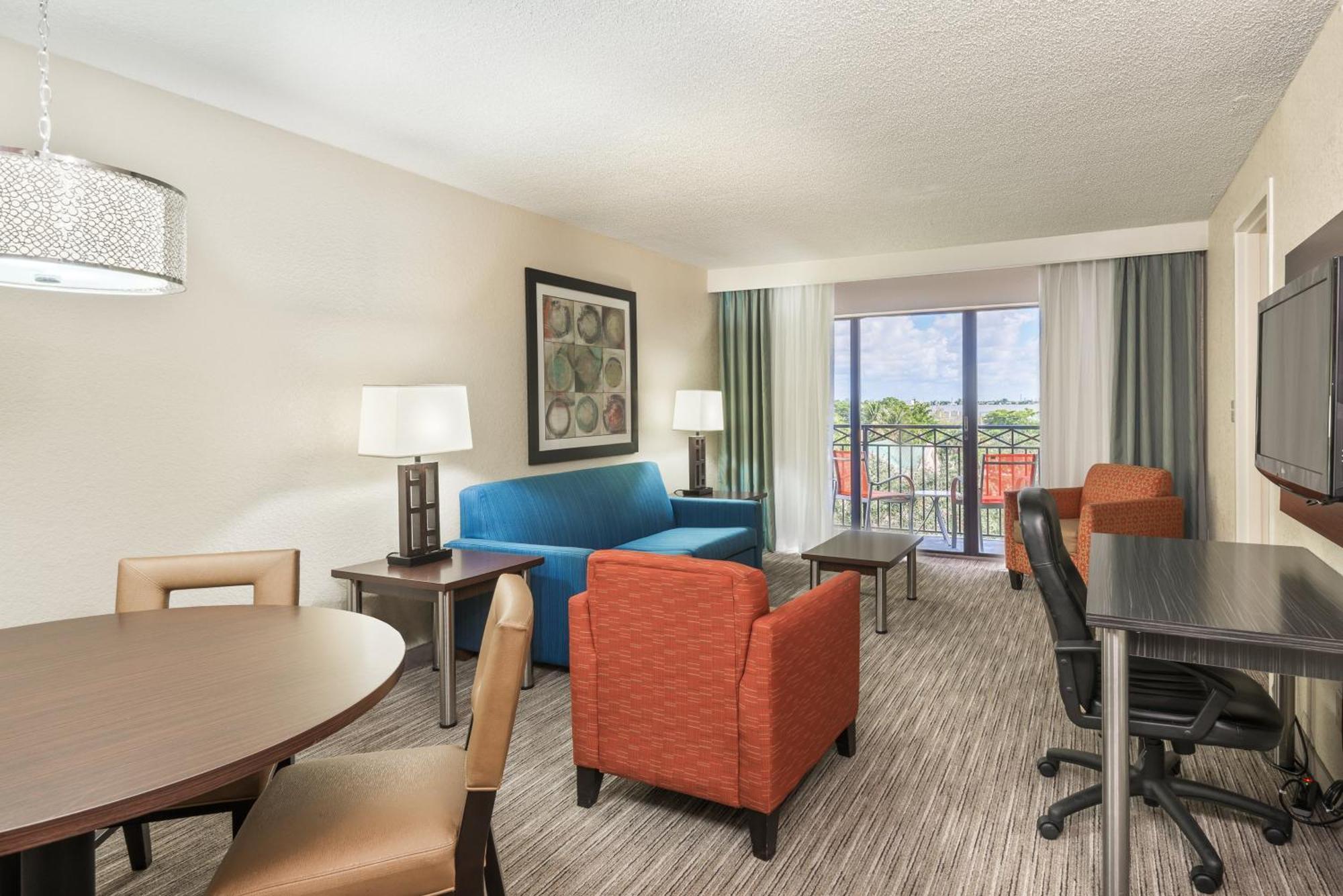 Hotel Express & Ft. Lauderdale-plantation By Ihg 3*
