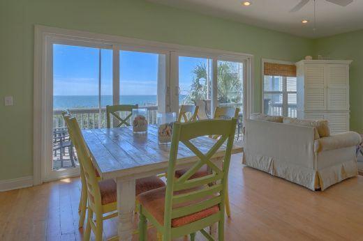 Beachcomber By Pristine Vacation Holiday home