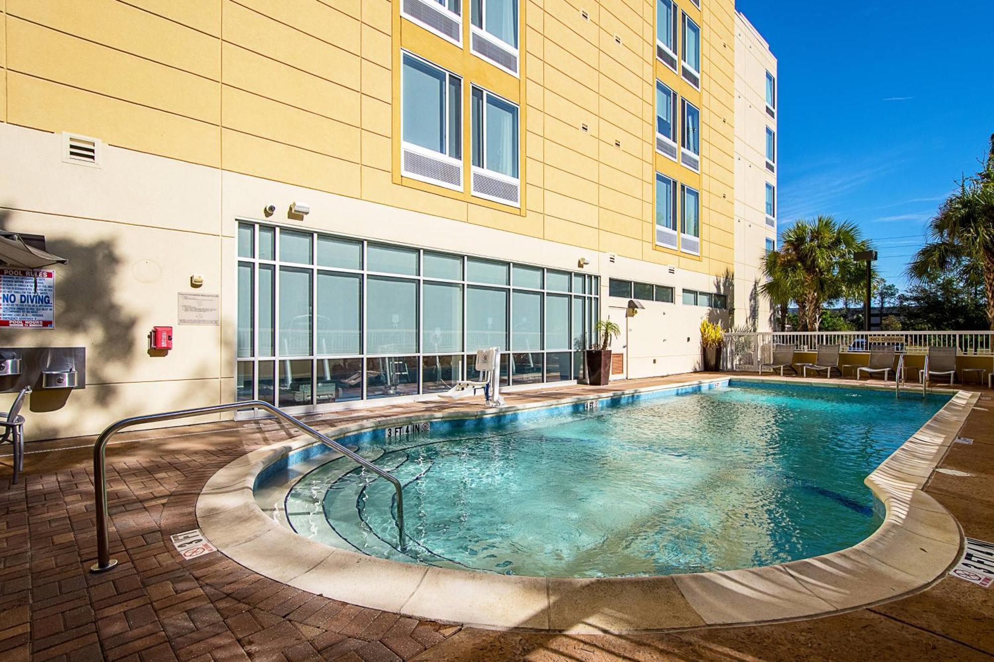 Springhill North/tampa Palms Tampa