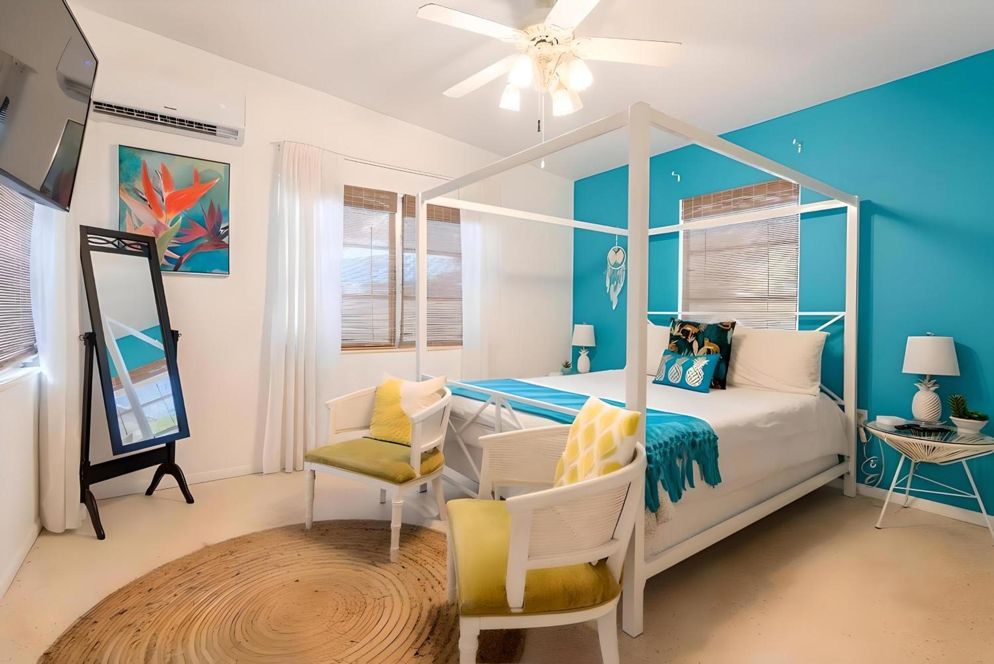 Fantastic Island House 1 Mile To The With Heated Pool Sarasota