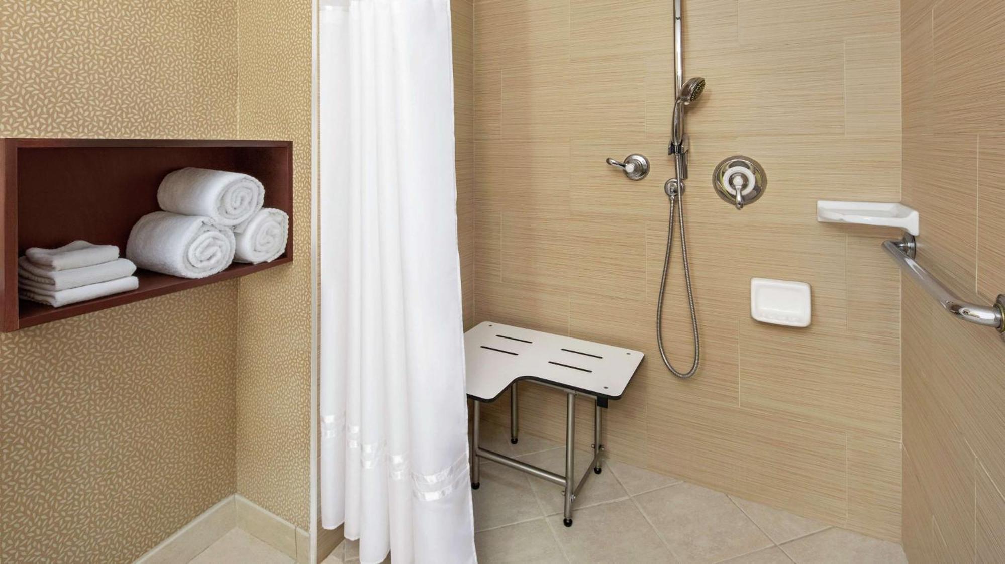Doubletree By Hilton - Sawgrass Mills