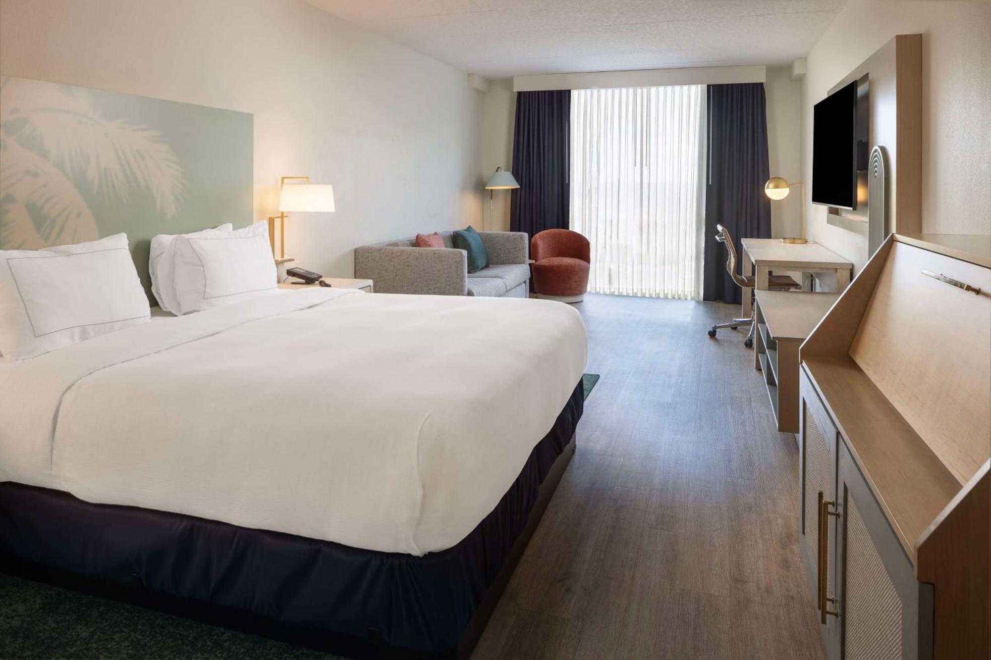 Hotel Dello Ft Lauderdale Airport, Tapestry Collection By Hilton Dania Beach