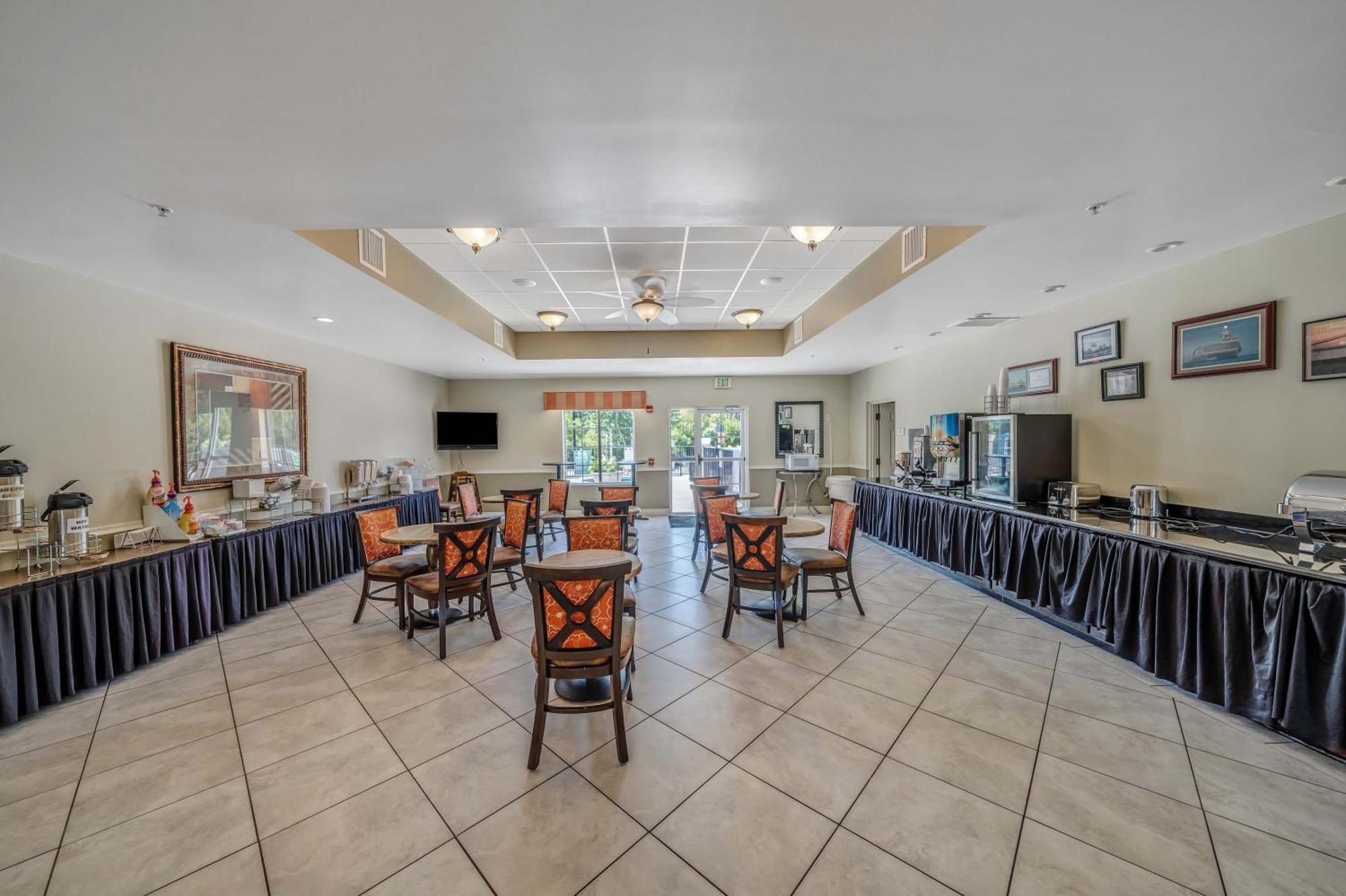 La Quinta By Wyndham Pcb Coastal Palms Hotel 3*