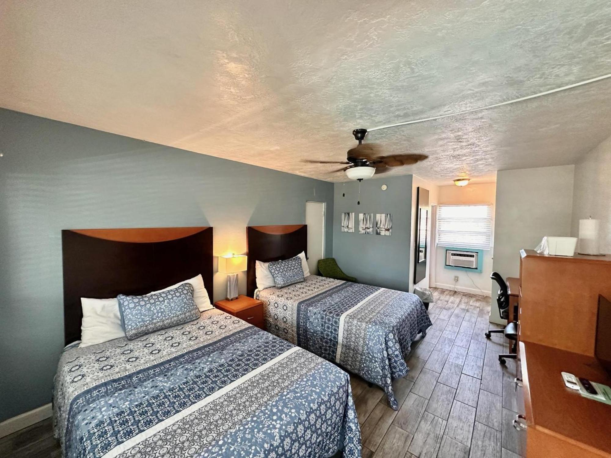 Motel Malibu 3*