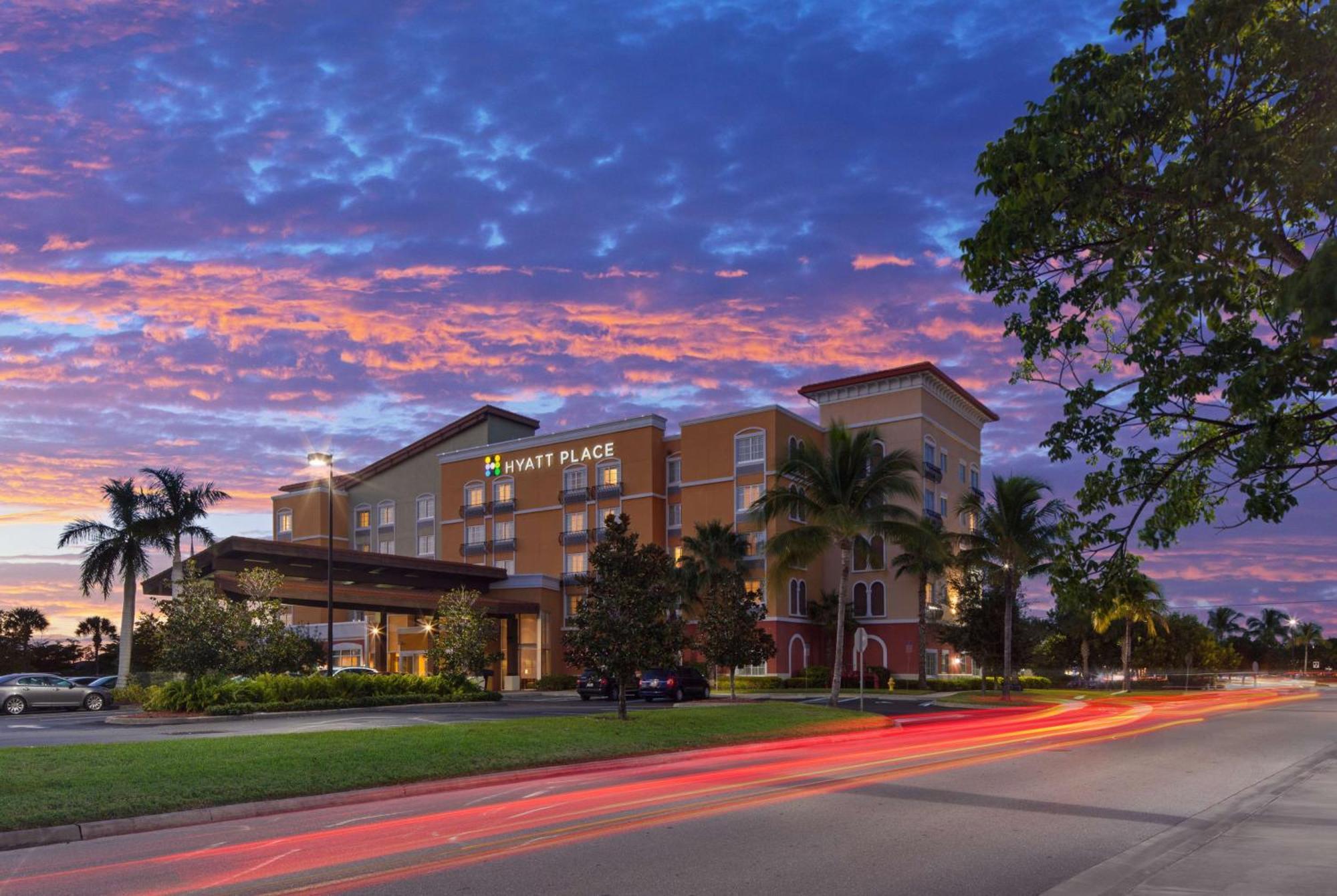 Hyatt Place Coconut Point Estero