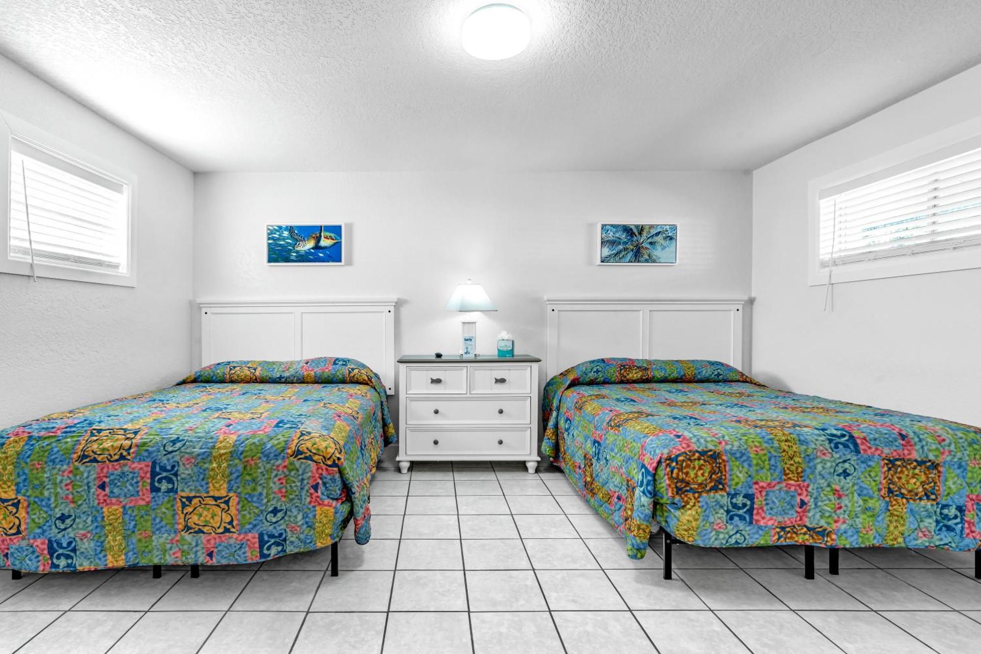 Resort Blackfin And Marina