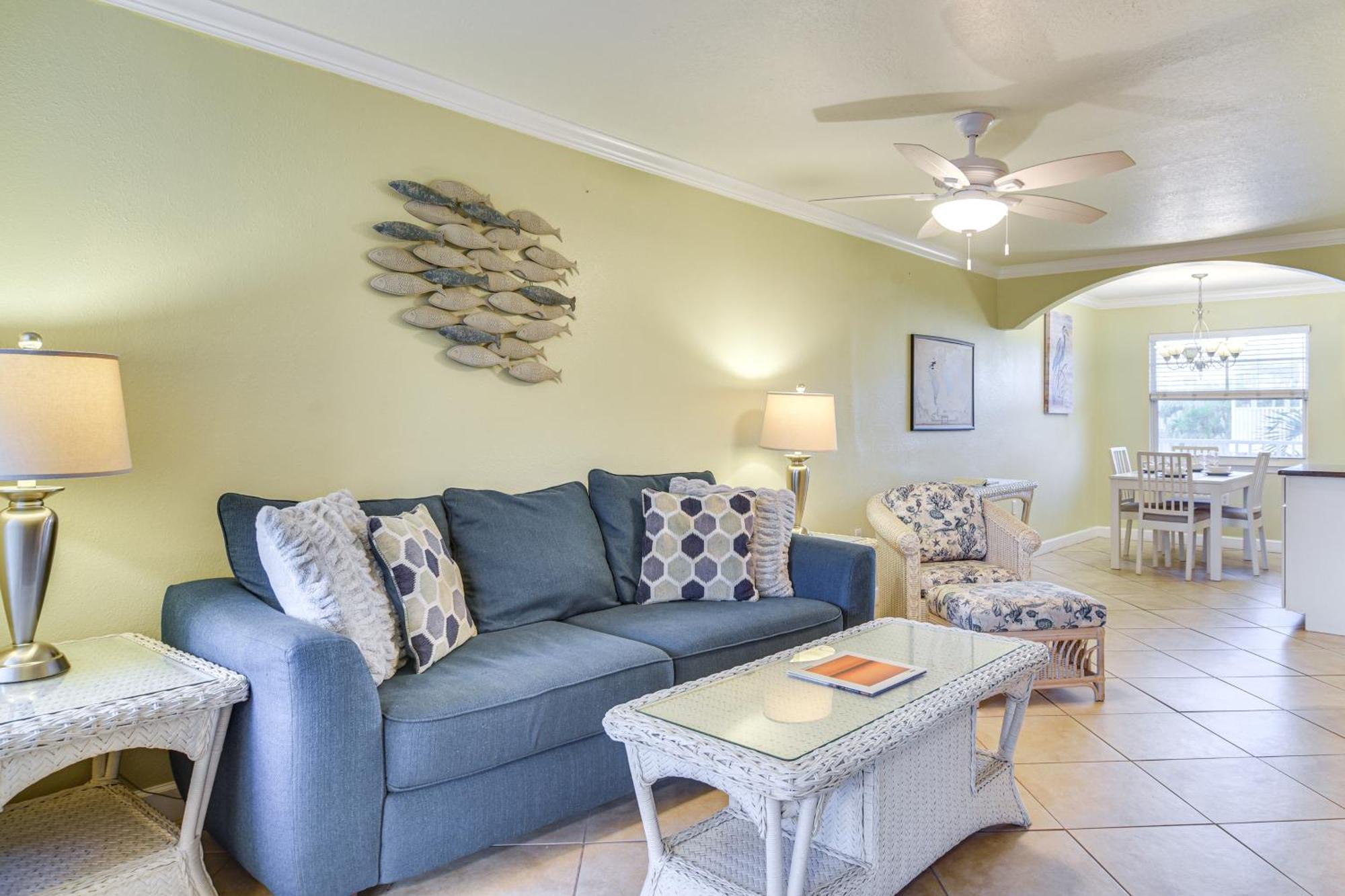 Vibrant With Dedicated Access Apartment