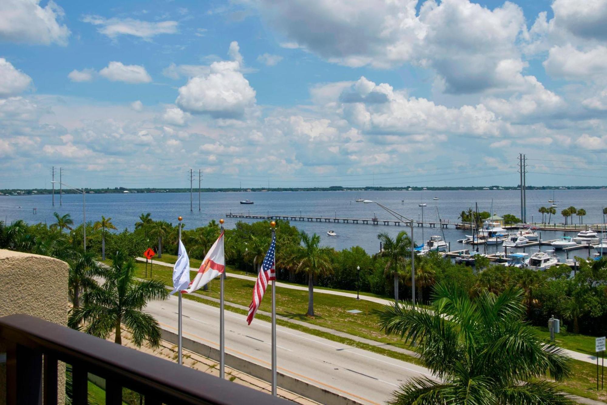 Four Points By Sheraton Harborside 4* Punta Gorda