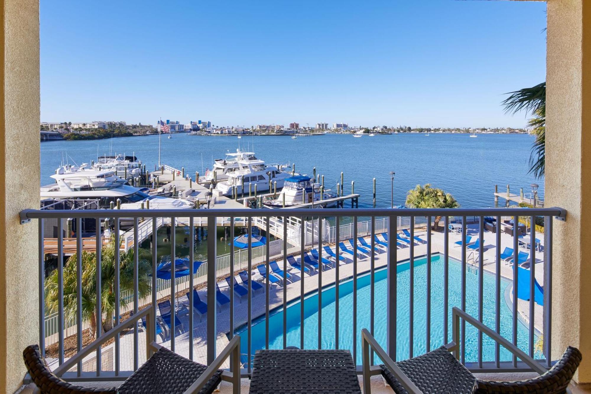 Courtyard By Marriott St. Petersburg Clearwater/madeira Hotel