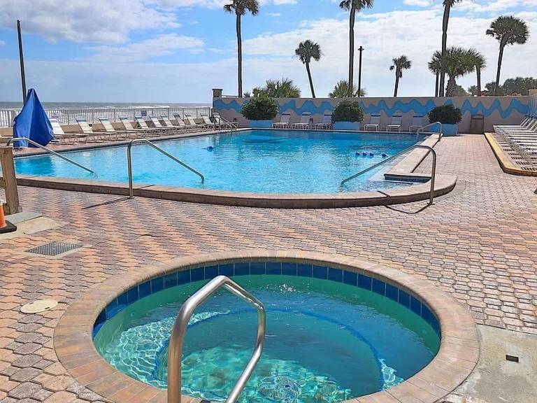 Aparthotel Oceanside Escape *