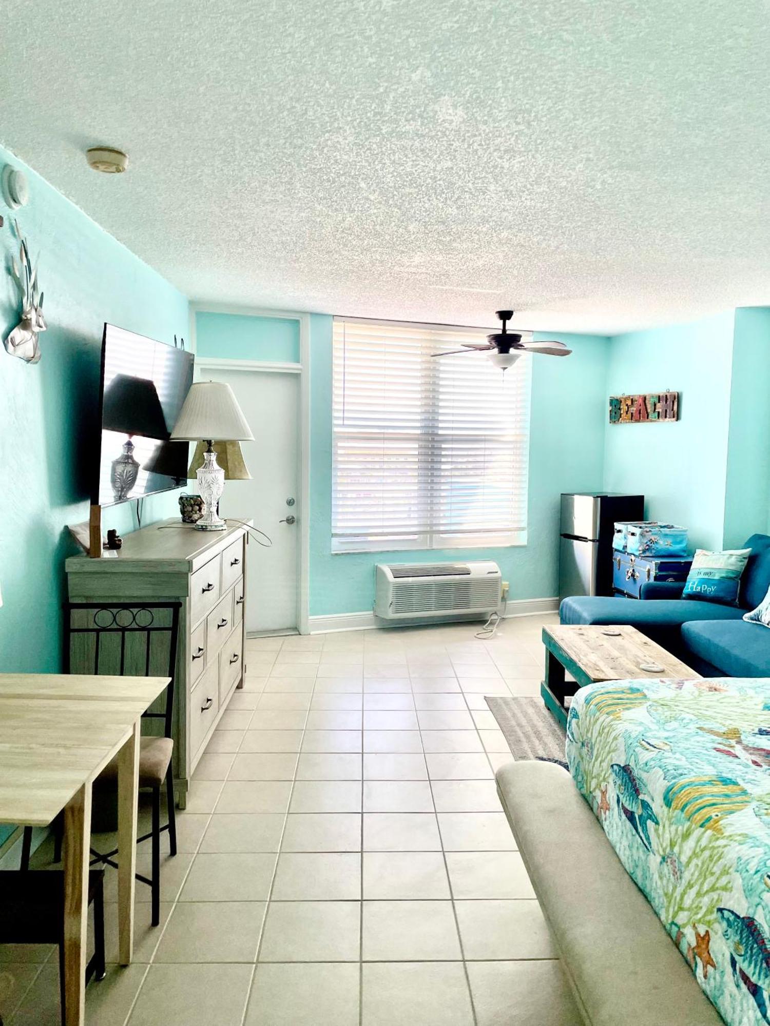 Oceanside Escape * Daytona Beach