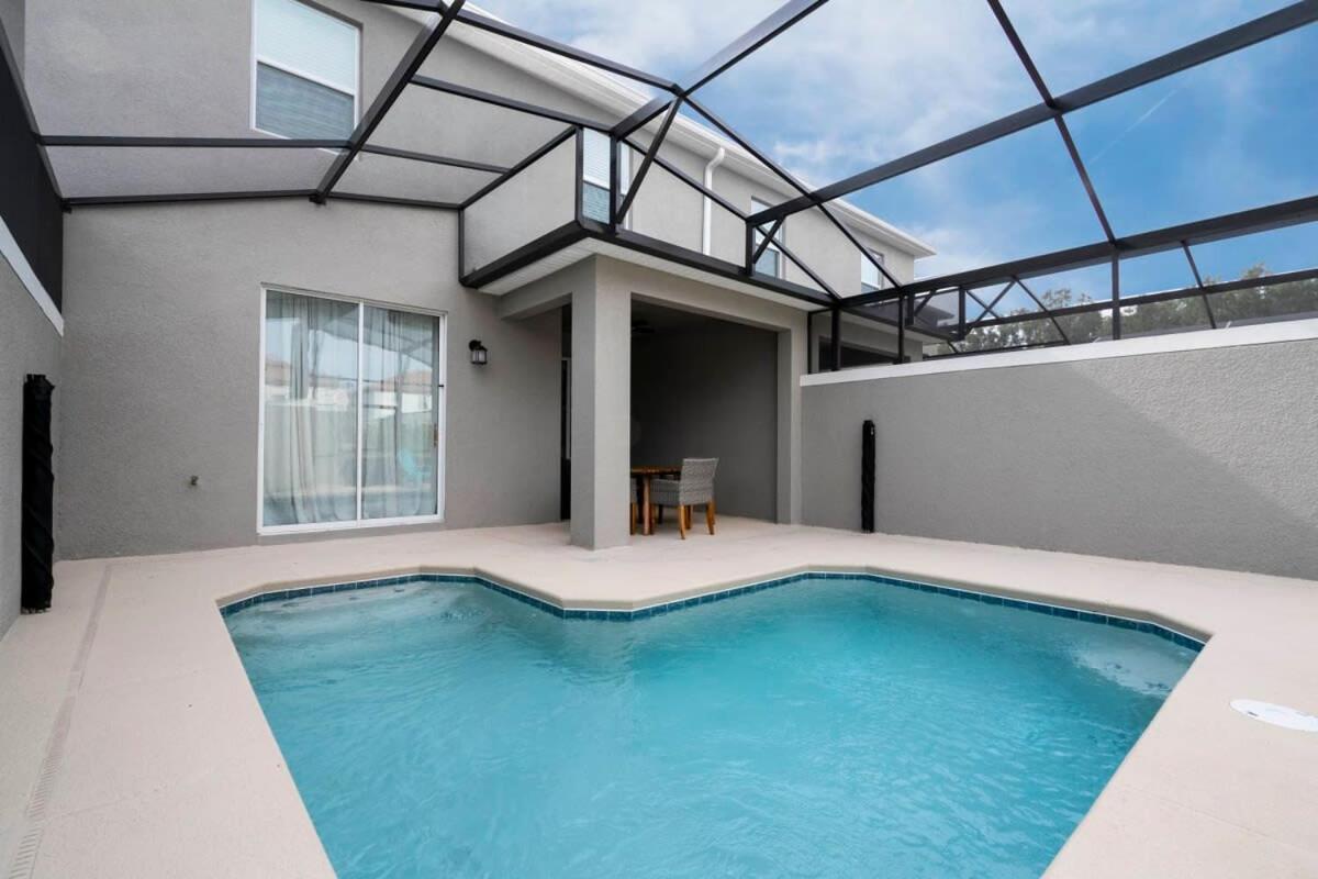 Gorgeous 4bd With Pool At Storey 4475