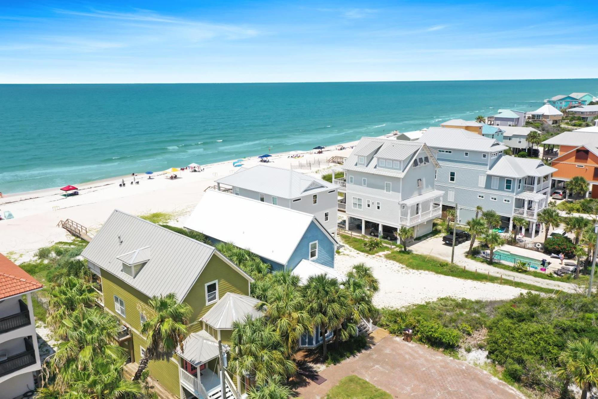 Beachcomber By Pristine Vacation Holiday home *