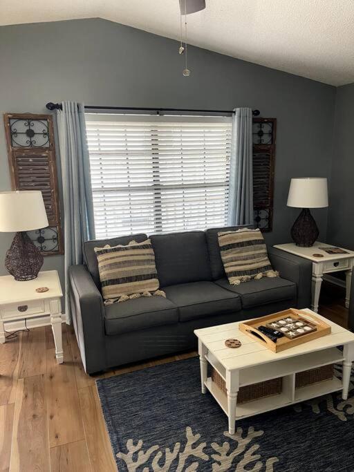 Apartment Lazy Palm 4 Pools Short Walk To Beach! Sleeps 5! Panama City Beach