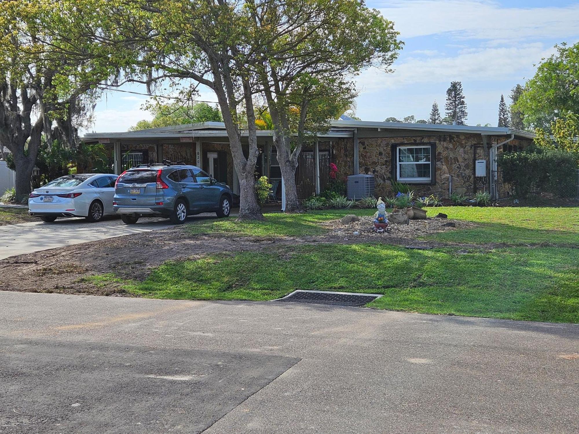 Waterfront Mid Century - Close To Beach - 2 Bedroom 3 Ba *