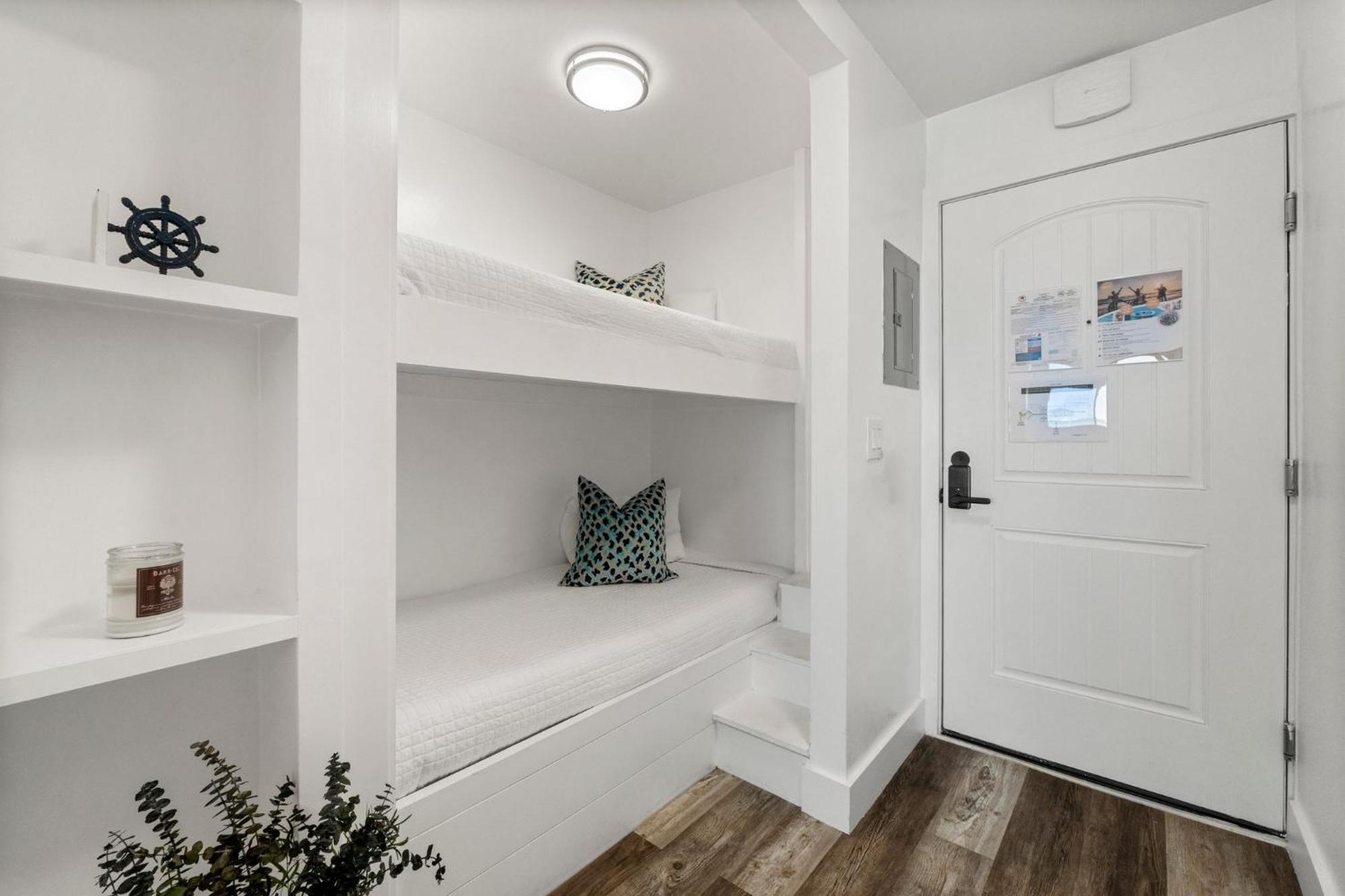 Of The Gulf 410 - Front - Renovated Like New * Panama City Beach