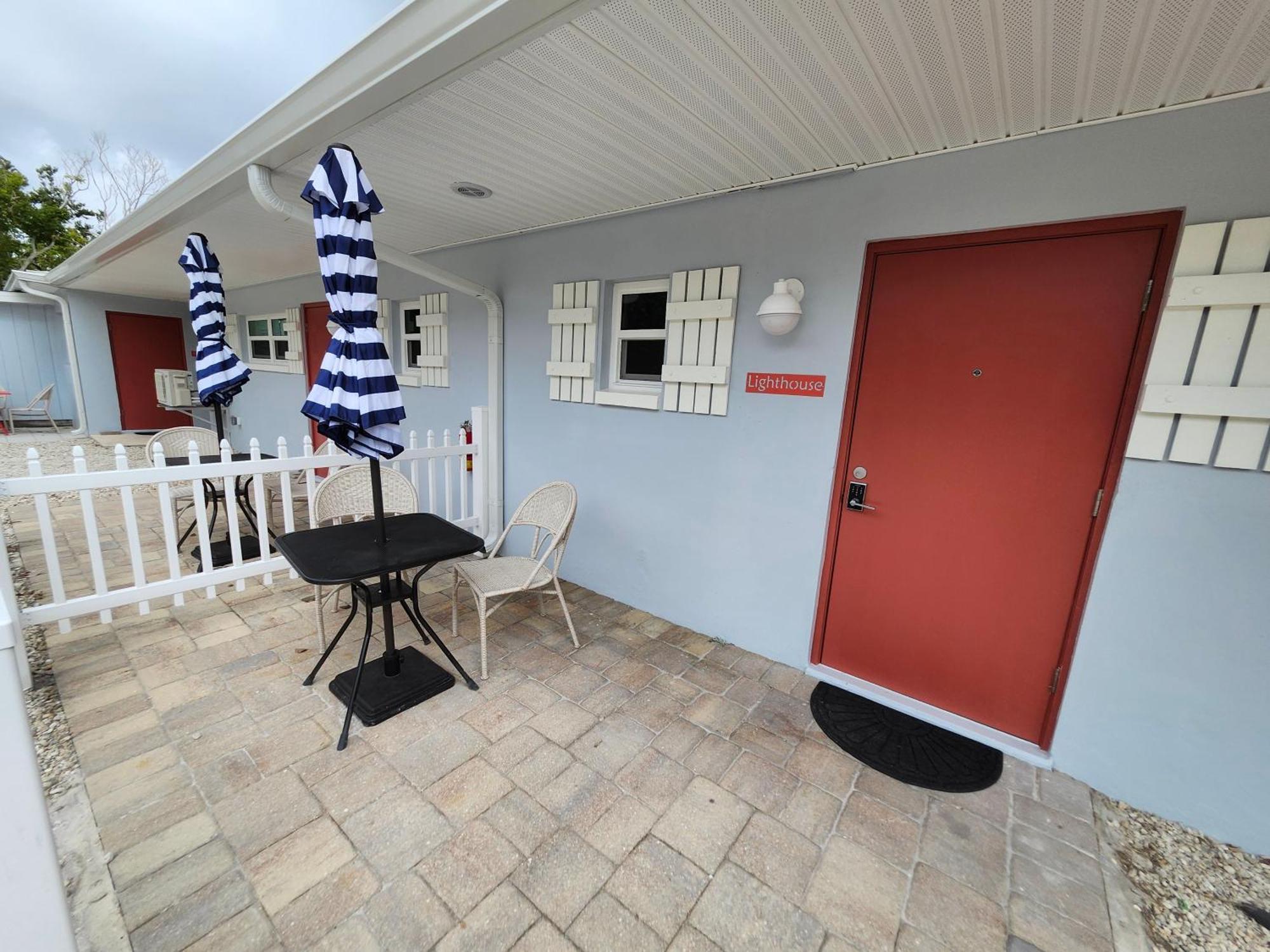 Sunshine Island - Adults Only 2*