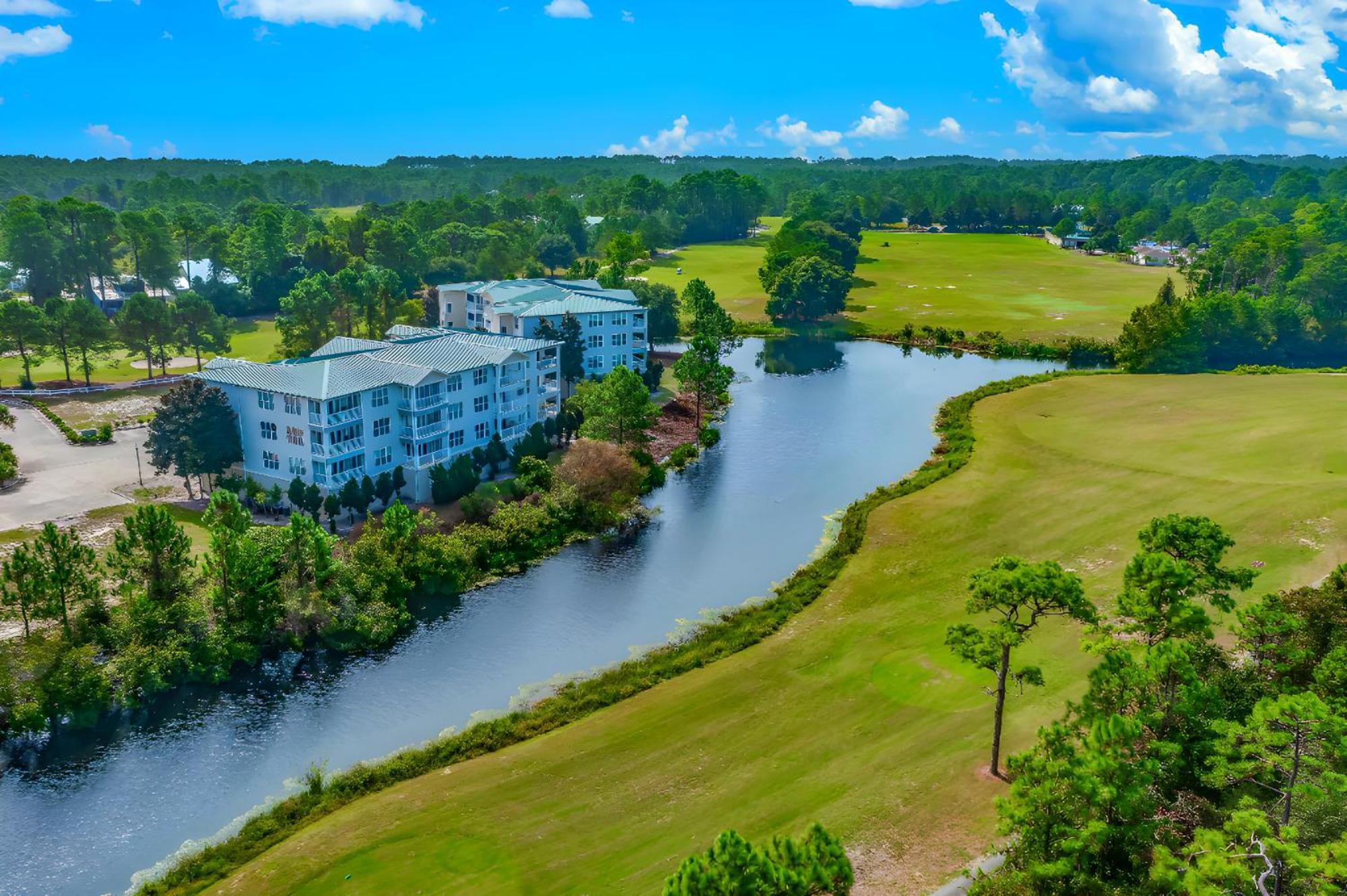 Aparthotel St Bay Golf & Pickleball