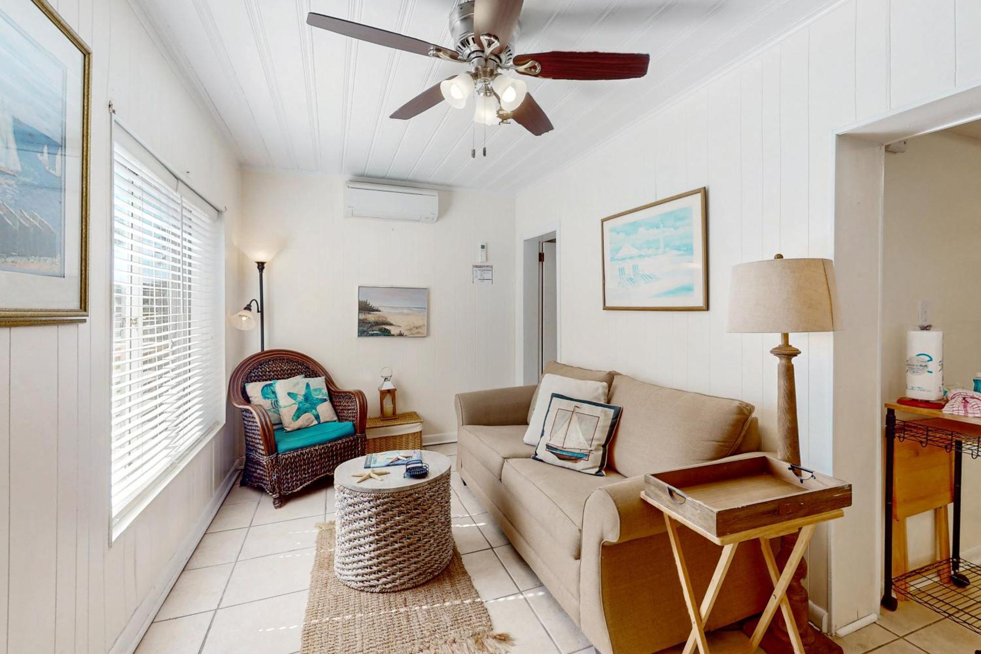 Linda's Cozy Duplex B Holiday home Laguna Beach