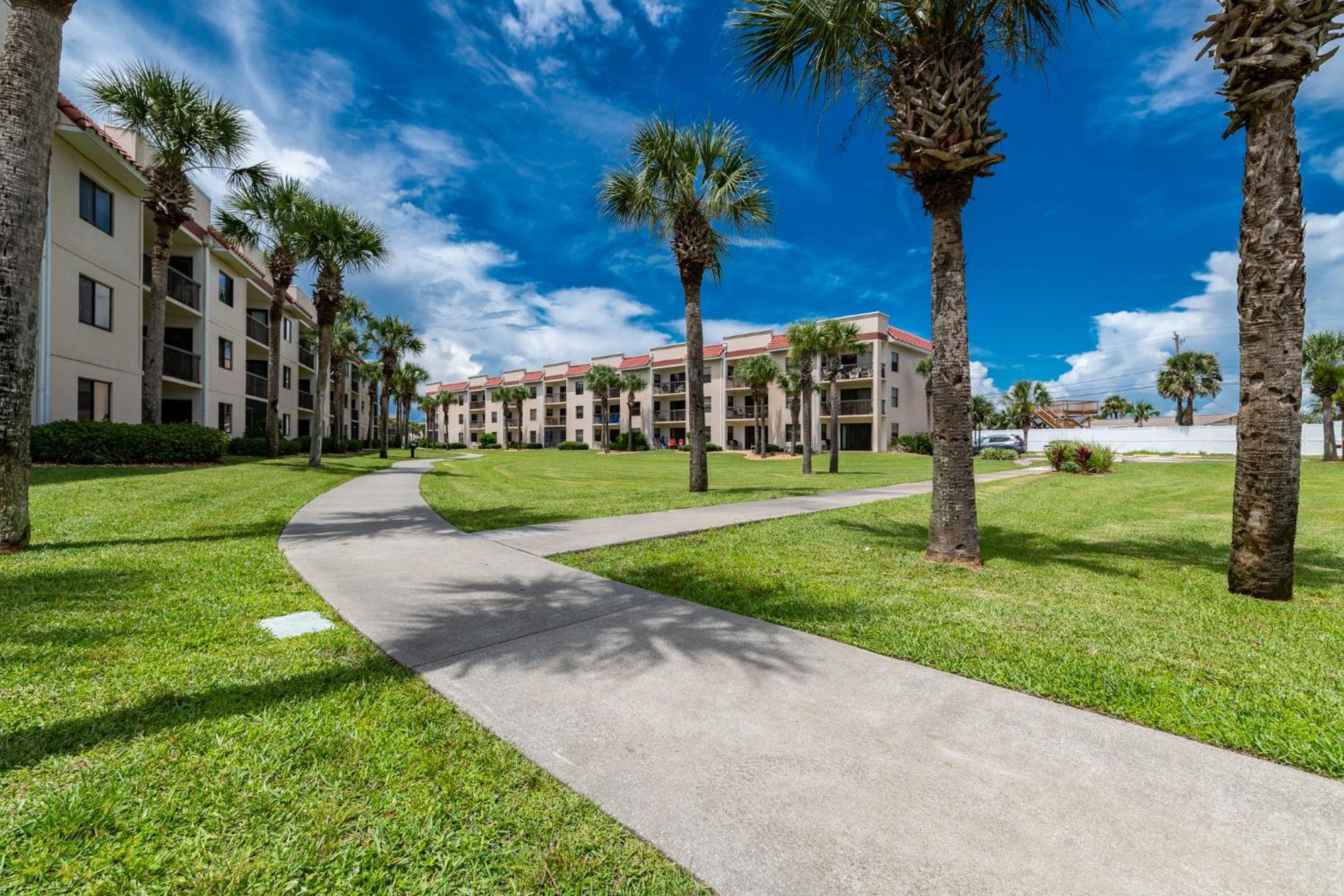 Apartment Ocean Village Club R11