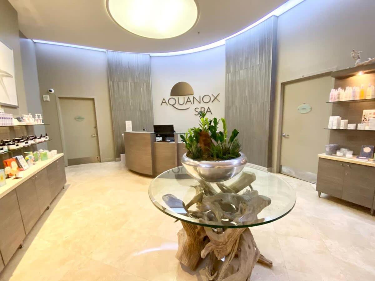 Apartment 15th Floor Luxury At Trump Int