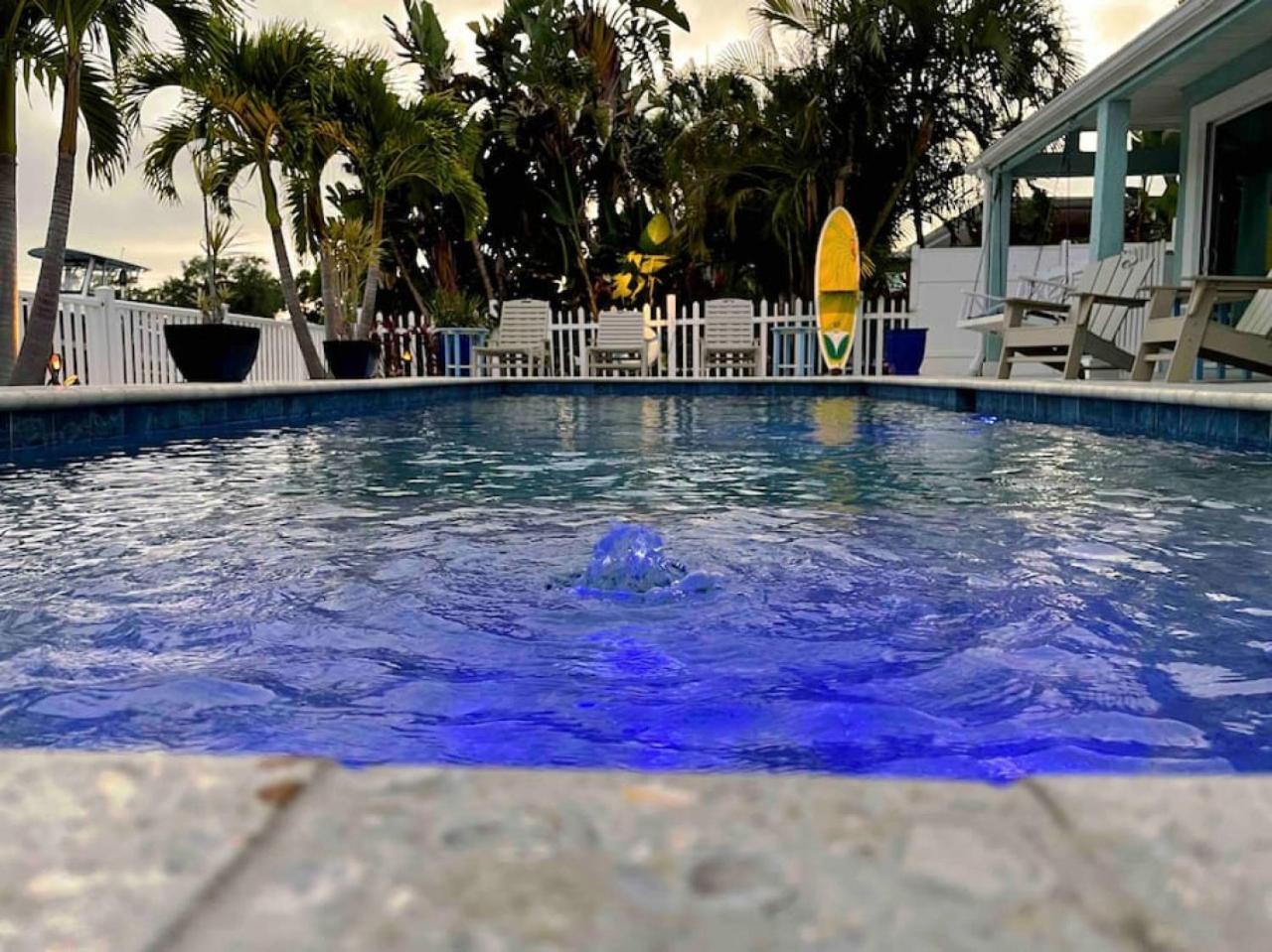 Holiday home Unleash Paradise At Bahia Paradise With Waterfront Pool & Pet Friendly