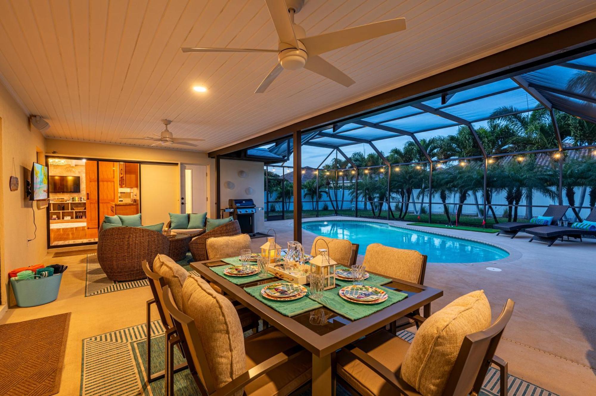 New! House Of Palms! Private Pool Home! Short Drive To Ami Holiday home Bradenton