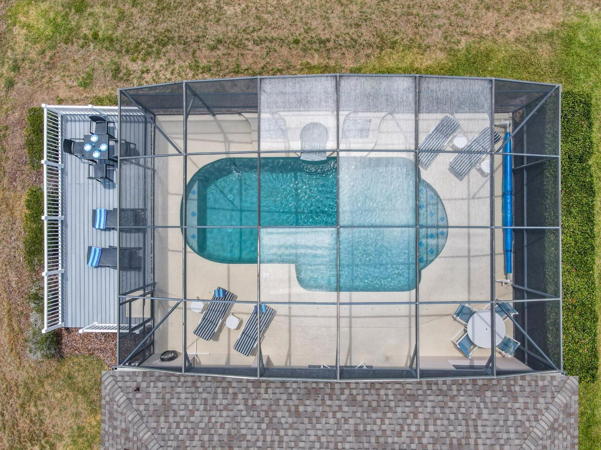 Extended Sun Deck With Private Pool In Gated Quiet Community * Davenport