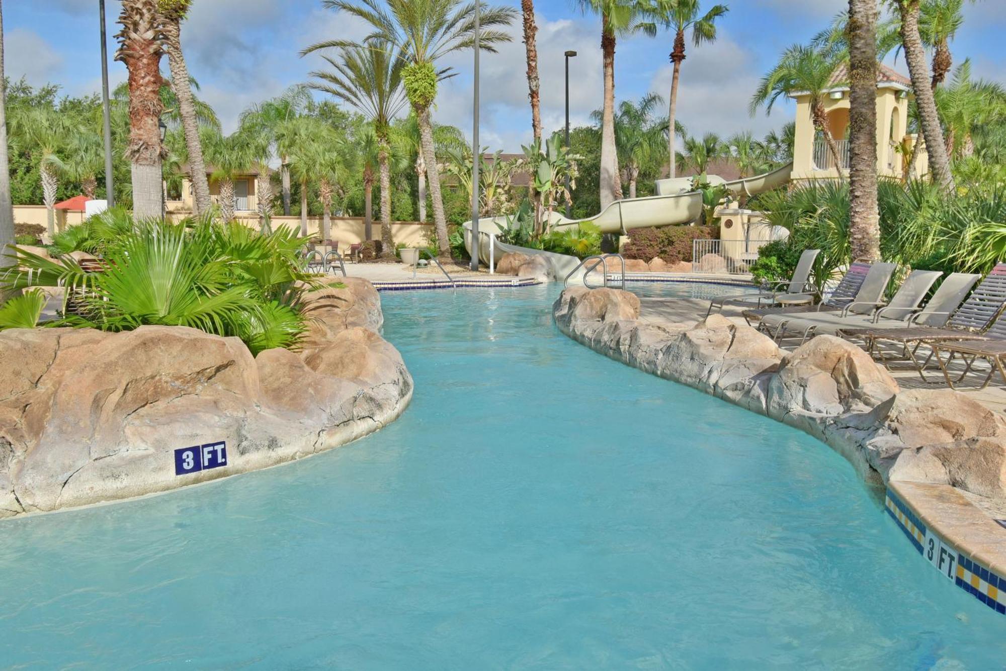 Holiday home Regal Palms Townhome,gated Community With Amenities