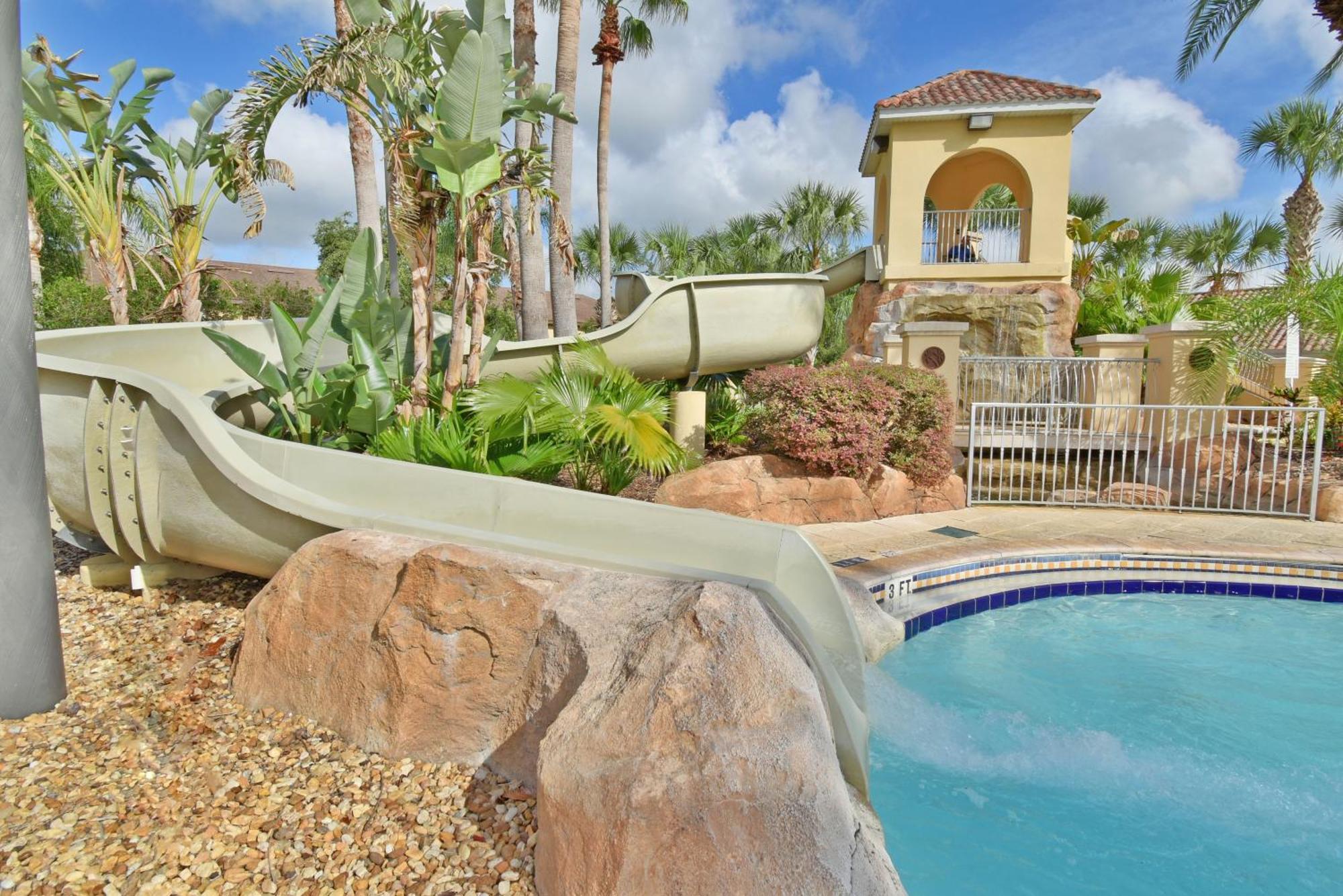 Regal Palms Townhome,gated Community With Amenities Holiday home