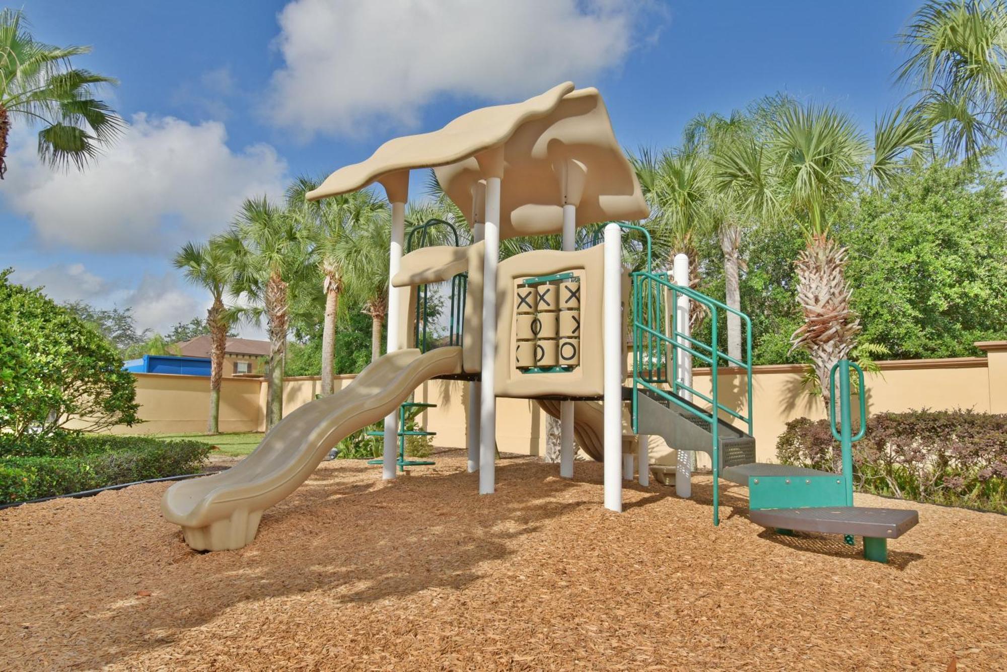 Regal Palms Townhome,gated Community With Amenities Holiday home *