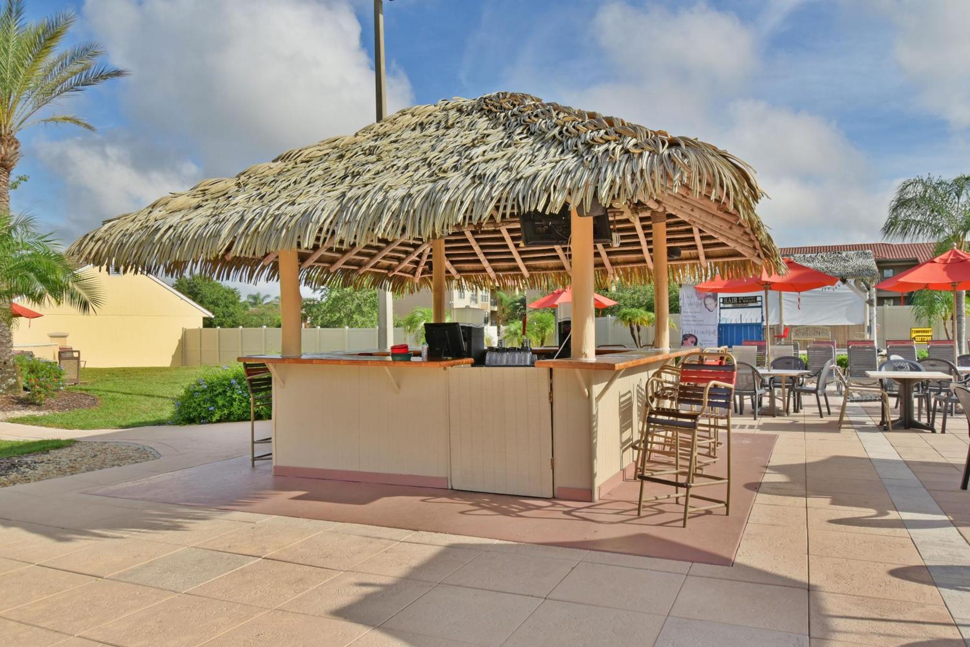 Holiday home Regal Palms Townhome,gated Community With Amenities