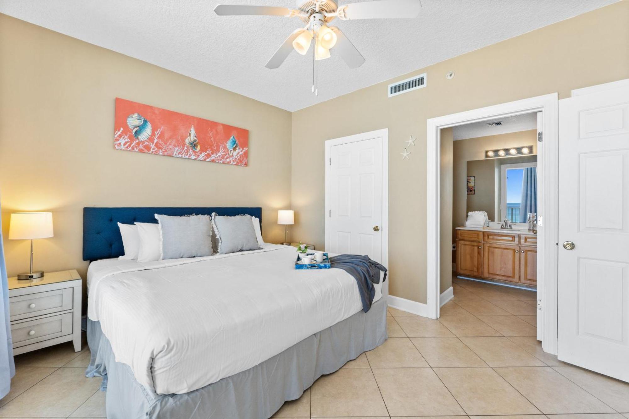 Twin Palms #601 By Book That Holiday home